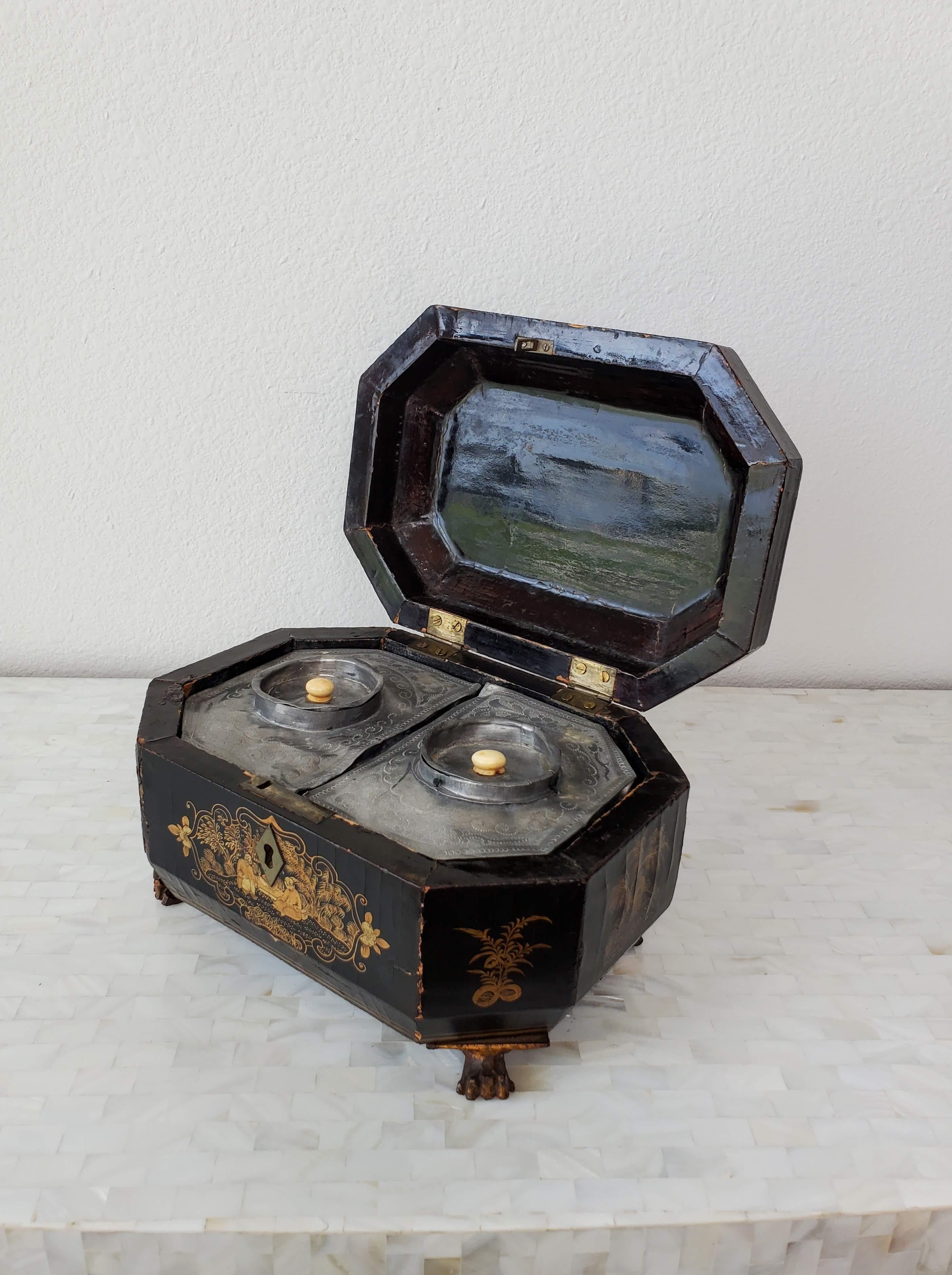 Antique Chinese Export Black Lacquer Tea Caddy  For Sale 10