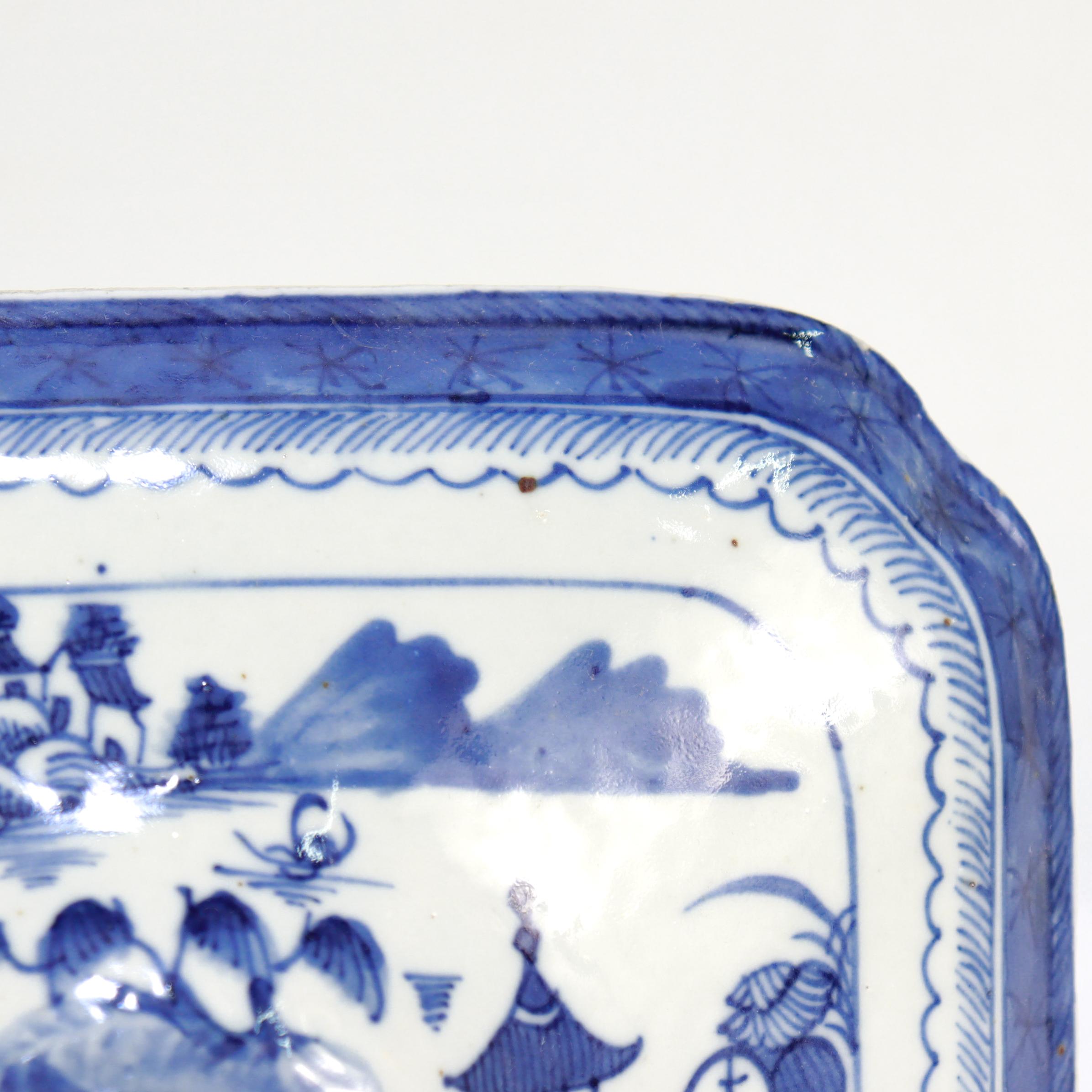 Antique Chinese Export Blue & White Canton Porcelain Covered Vegetable Dish en venta 9