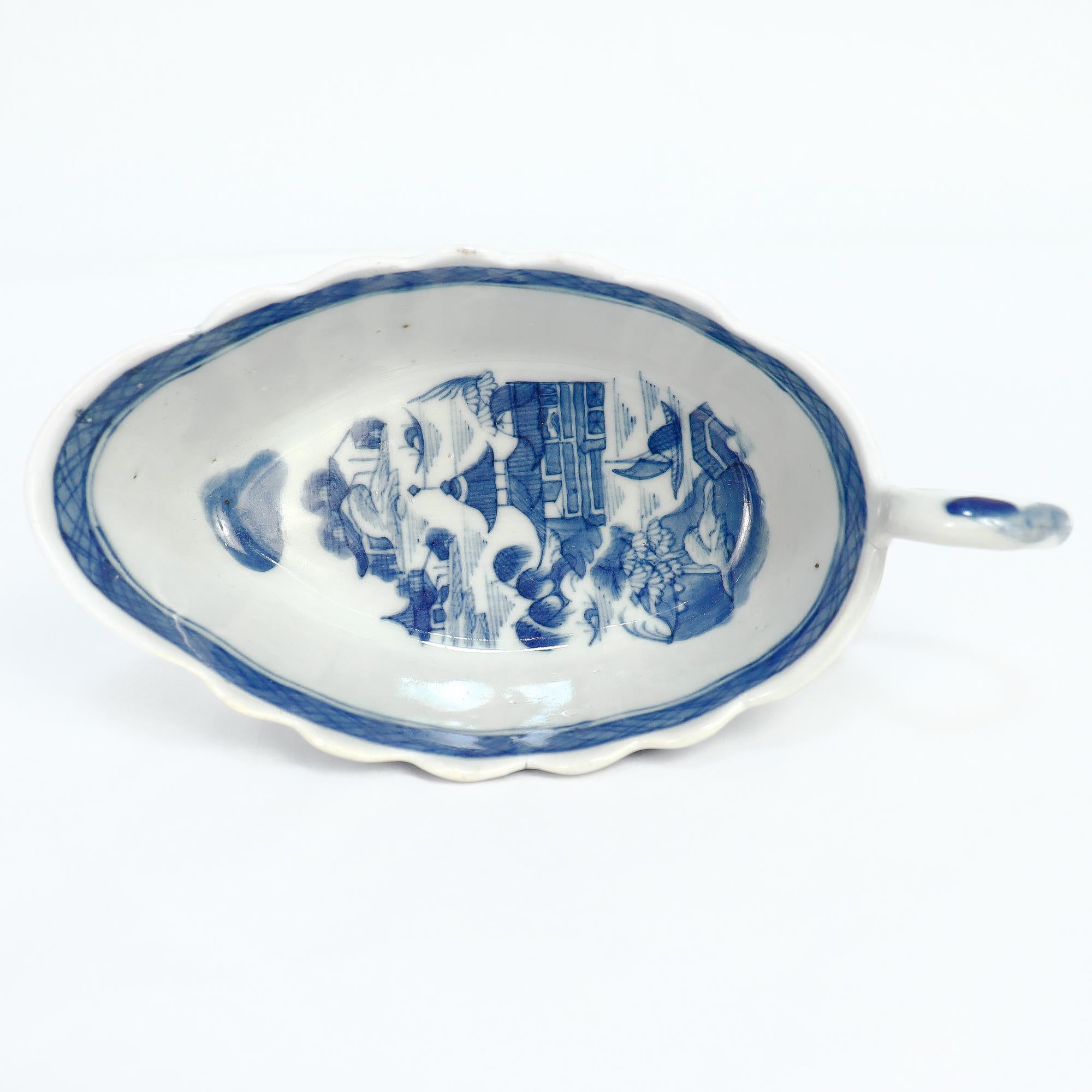 Antique Chinese Export Blue & White Canton Porcelain Gravy or Sauce Boat For Sale 5