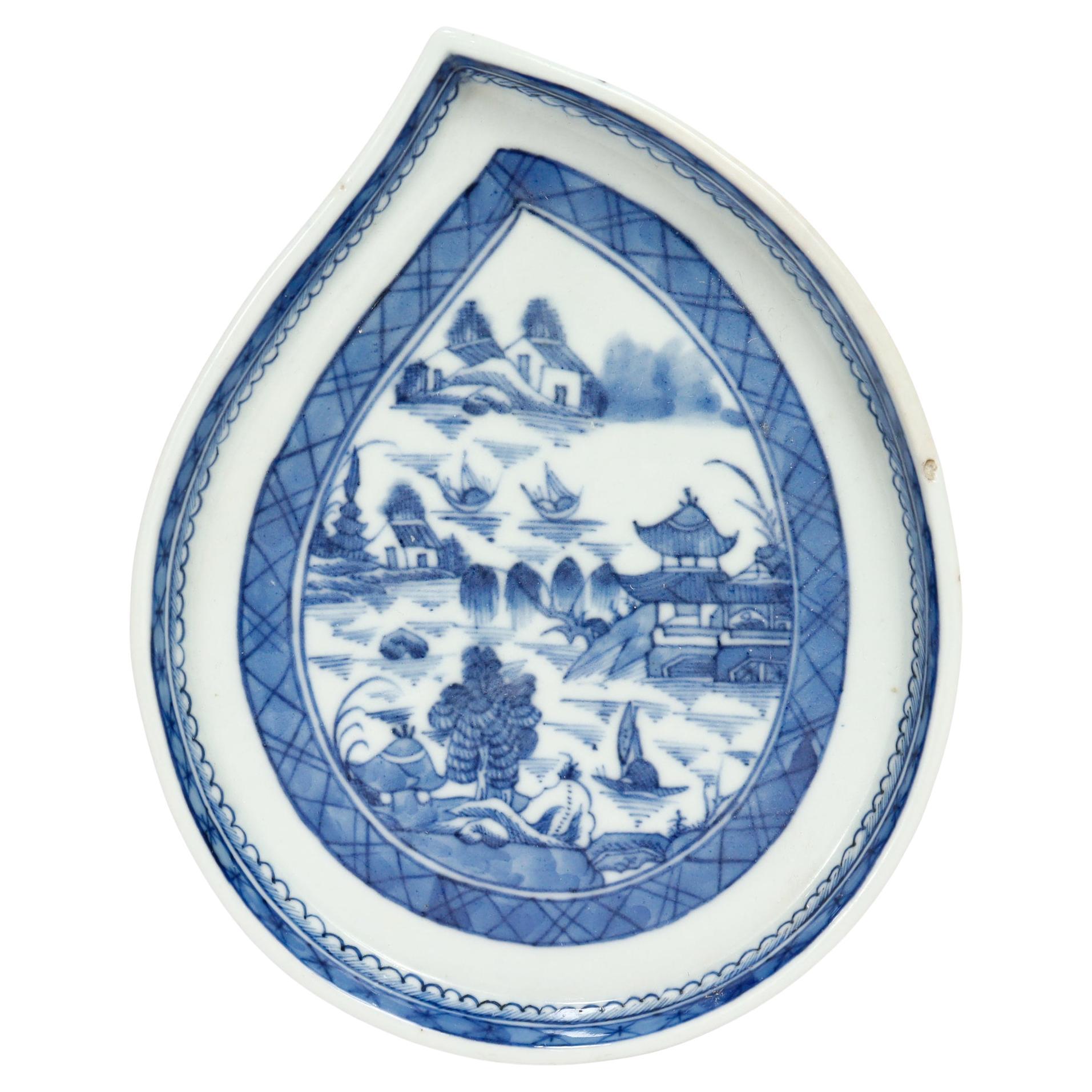 Ancien plat à feuilles ou Vide Poche en porcelaine de Canton bleu et blanc d
exportation chinoise
