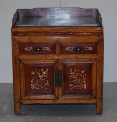 Antique Chinese Export circa 1900 Redwood Lacquered Inlaid Wash Stand Sideboard