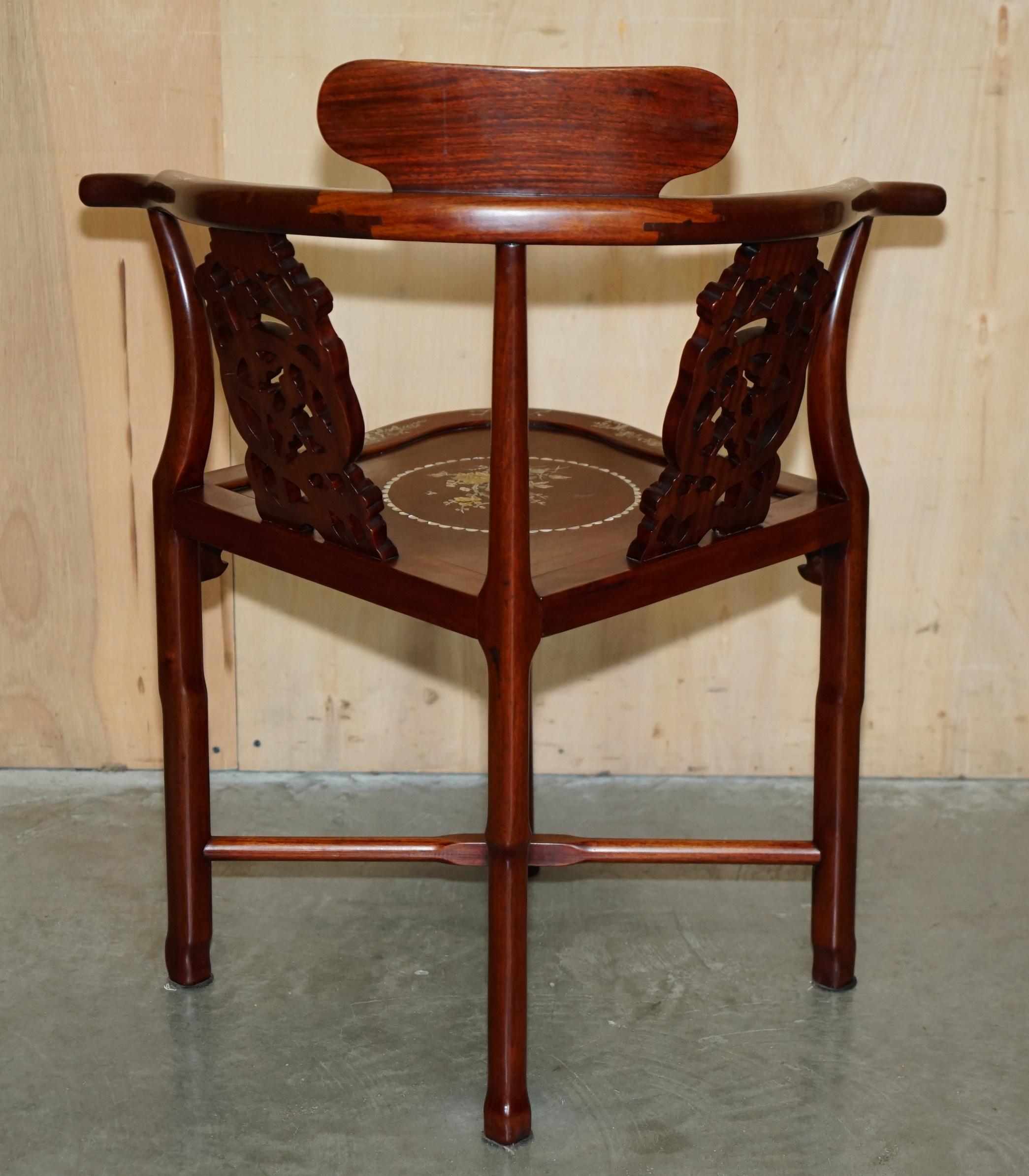 ANTIQUE CHINESE EXPORT HARDWOOD  MOTHER OF PEARL CIRCA 1920's TABLE & CHAIRS SET en venta 6