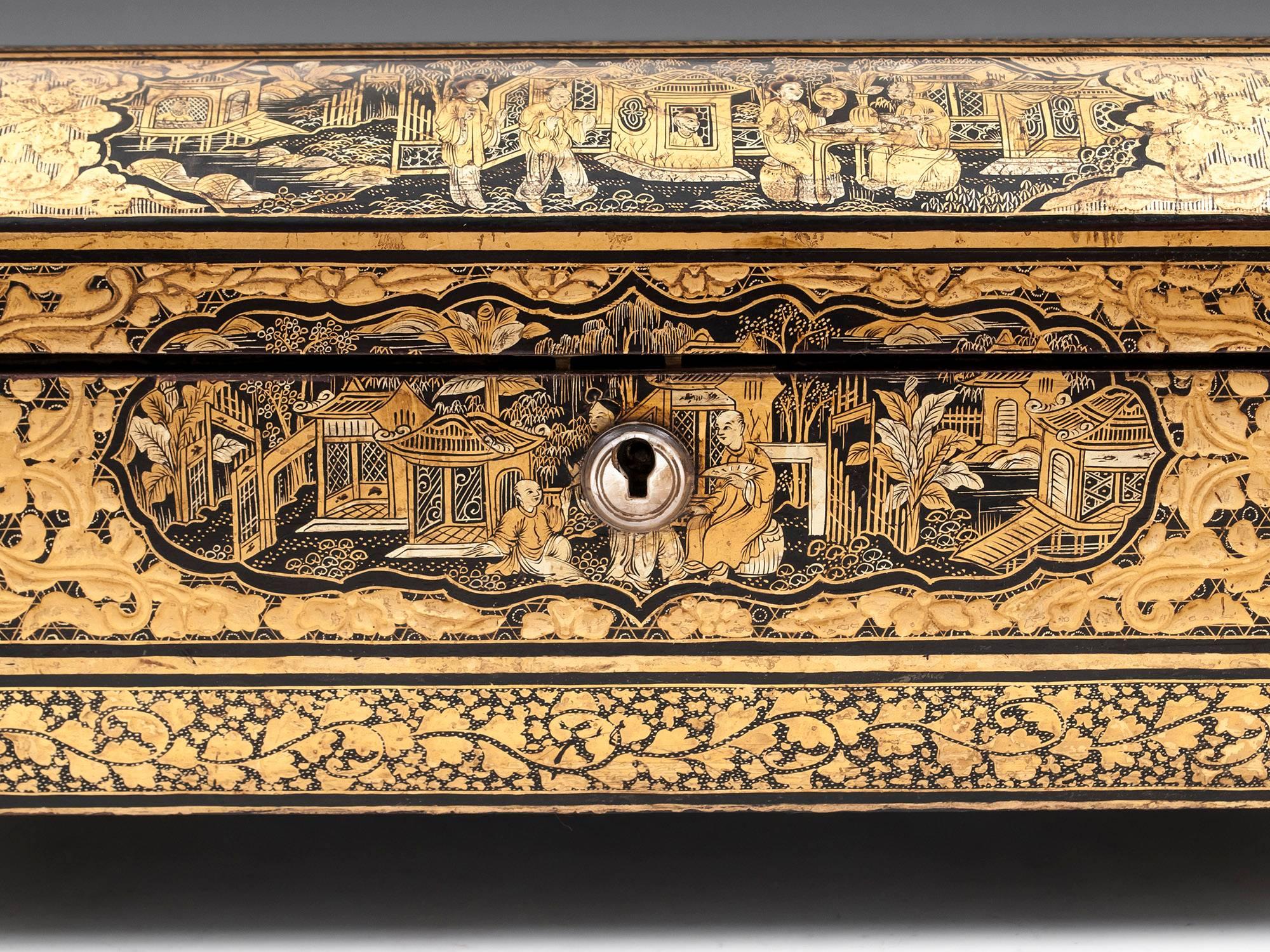 Chinese Export Qing Dynasty Antique Lacquer Games Box, 19th Century 2