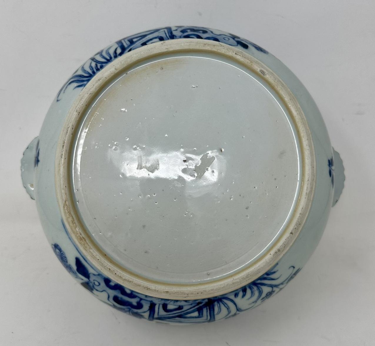 Antique Chinese Export Porcelain Blue White Chien Lung Soup Tureen Centerpiece For Sale 4