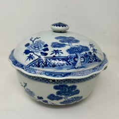 Antica zuppiera di porcellana cinese da esportazione blu bianca Chien Lung