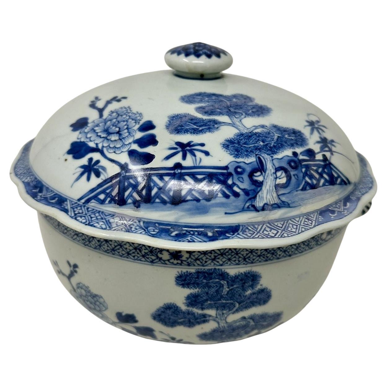 Antique Chinese Export Porcelain Blue White Chien Lung Soup Tureen Centerpiece