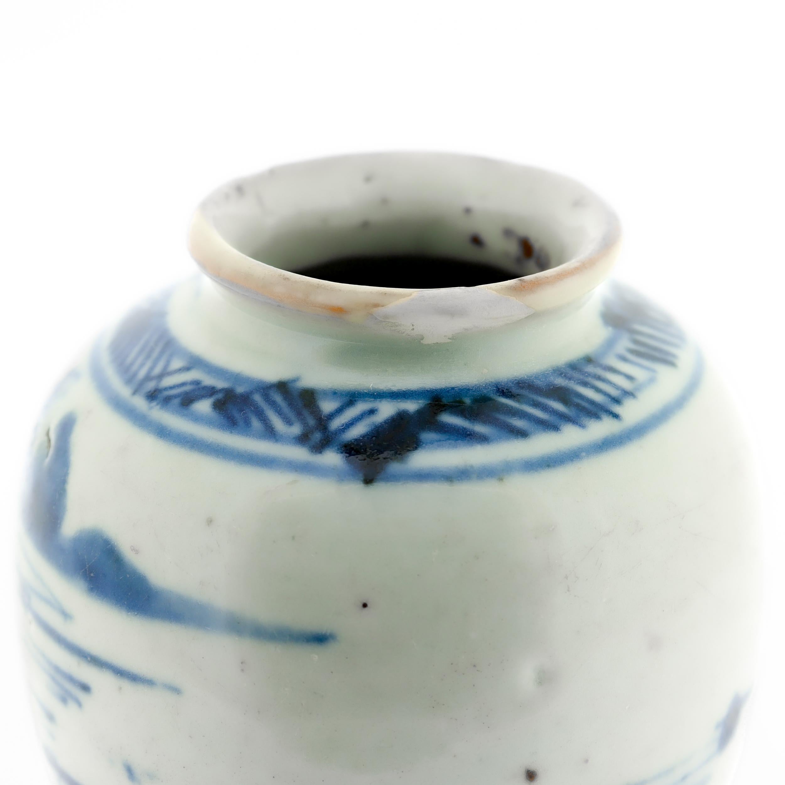 Antique Chinese Export Porcelain Blue & White Miniature Cabinet Sized Ginger Jar For Sale 6