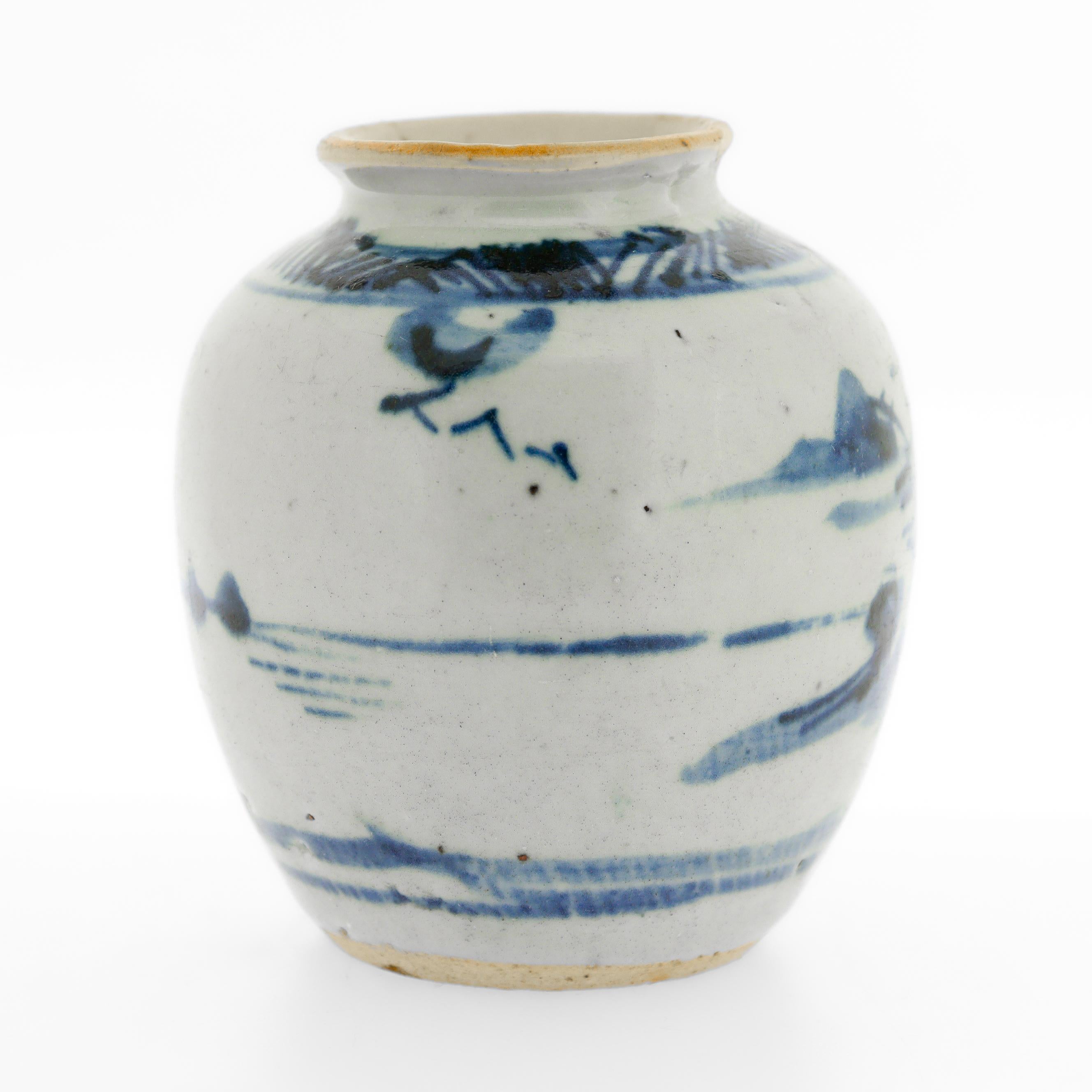 Antique Chinese Export Porcelain Blue & White Miniature Cabinet Sized Ginger Jar For Sale 2