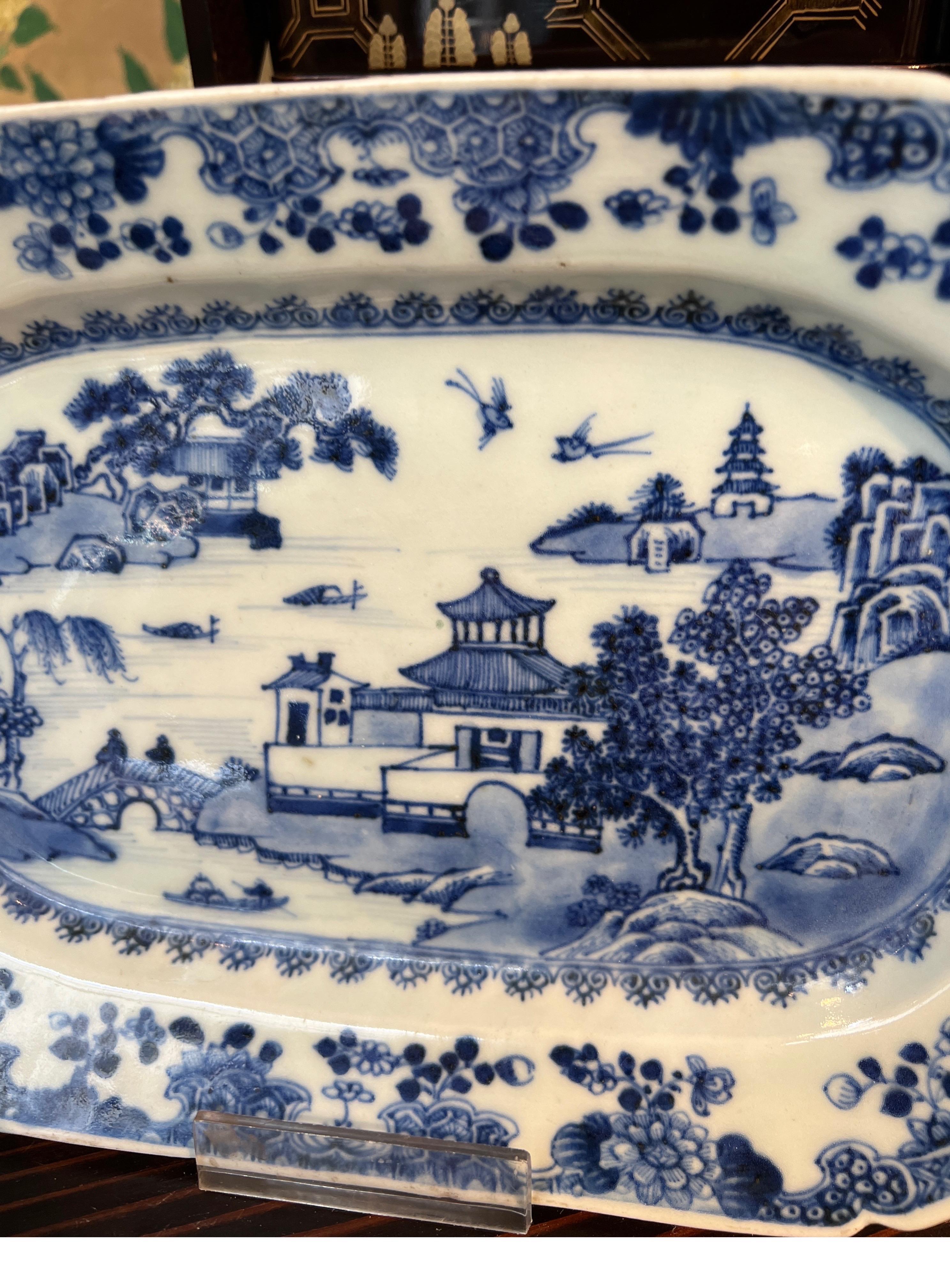 Antique Chinese Export Porcelain Blue White Platter  Qianlong Period 1760-70 12
