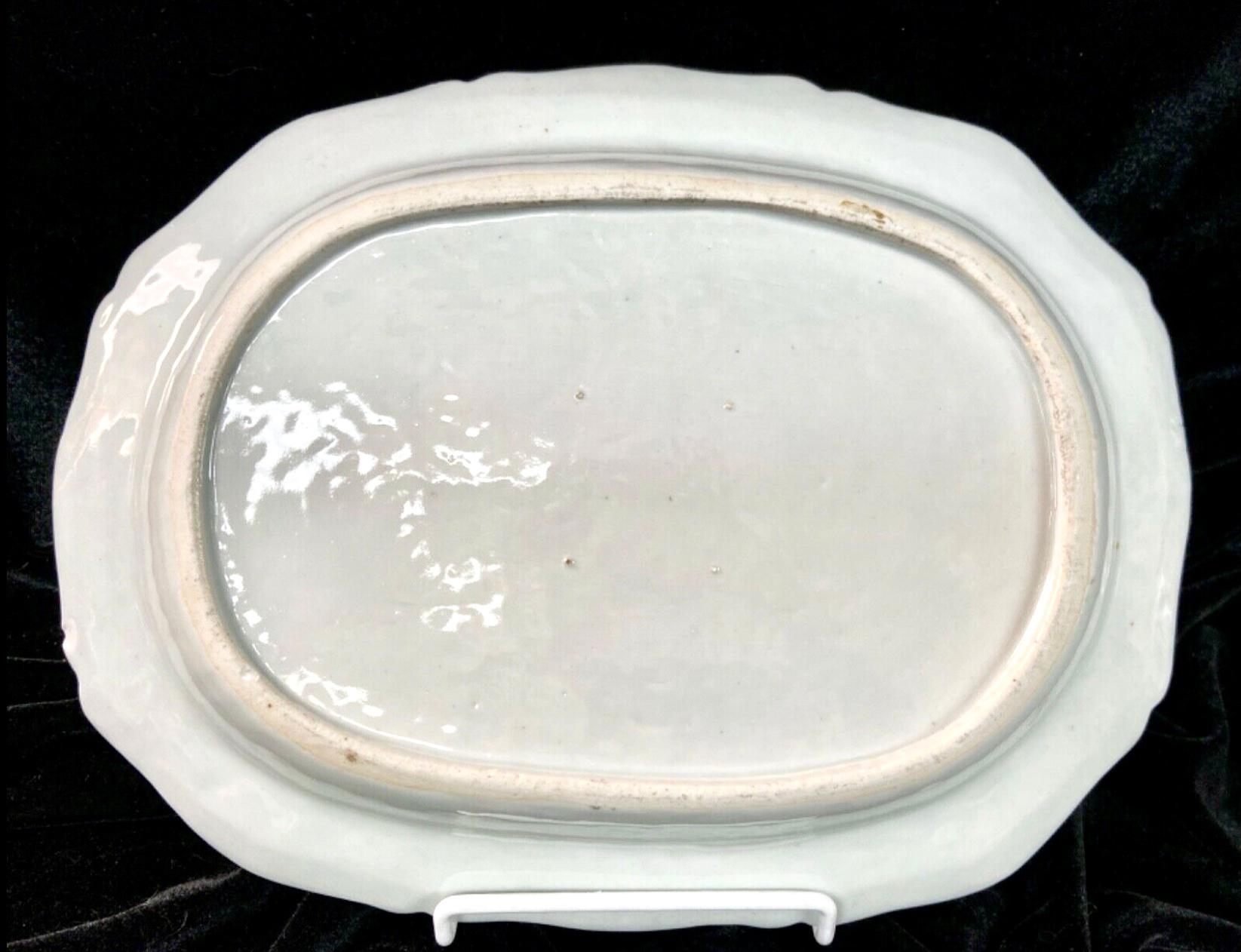 Antique Chinese Export Porcelain Famille Rose Platter For Sale 1