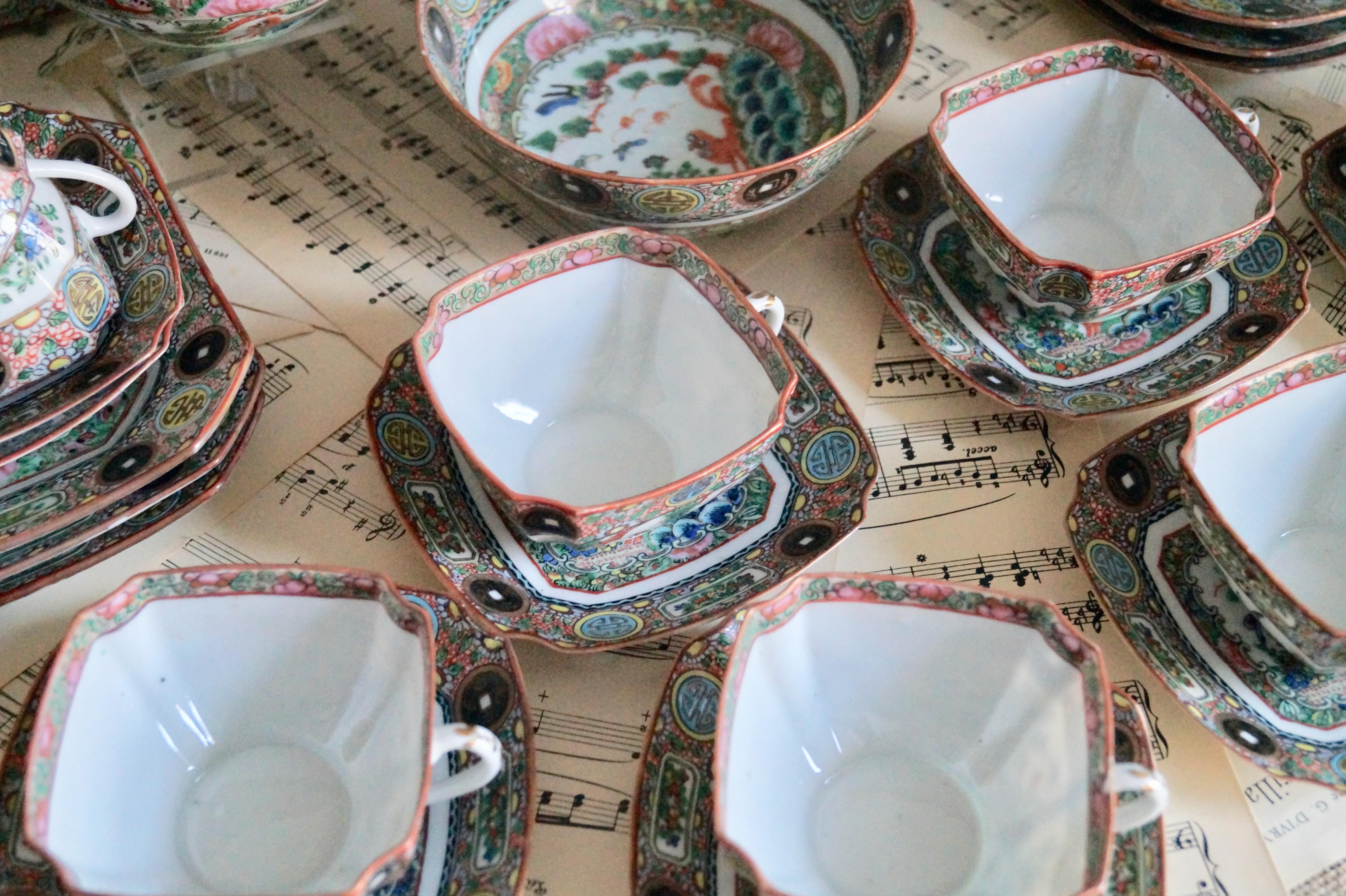 19th Century Antique Chinese Export Porcelain, Famille Rose Tea Service, 1880-1900