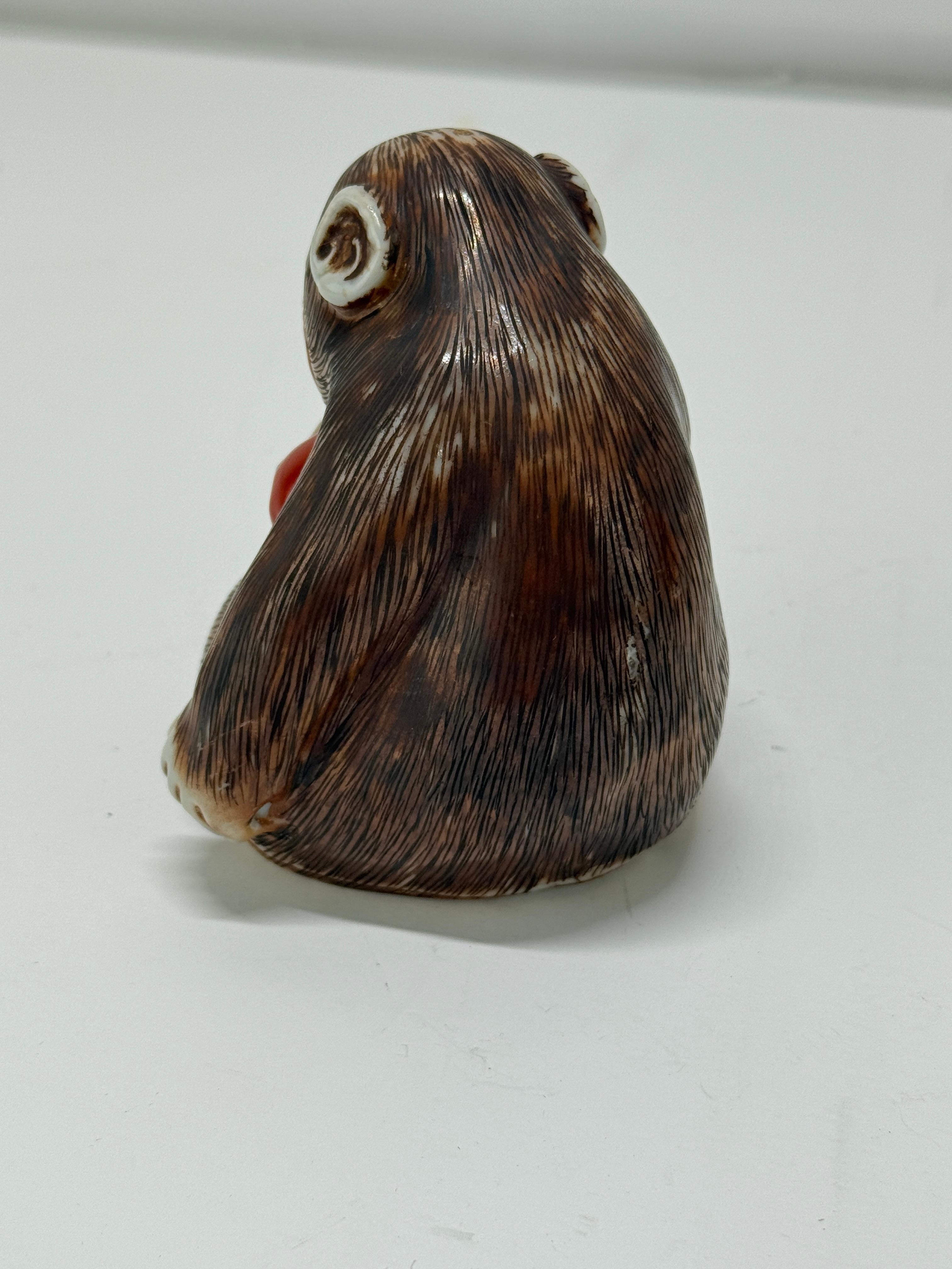 Mono antiguo de porcelana china de exportación, probablemente de la dinastía Qing con papeles en Bueno estado para la venta en Atlanta, GA