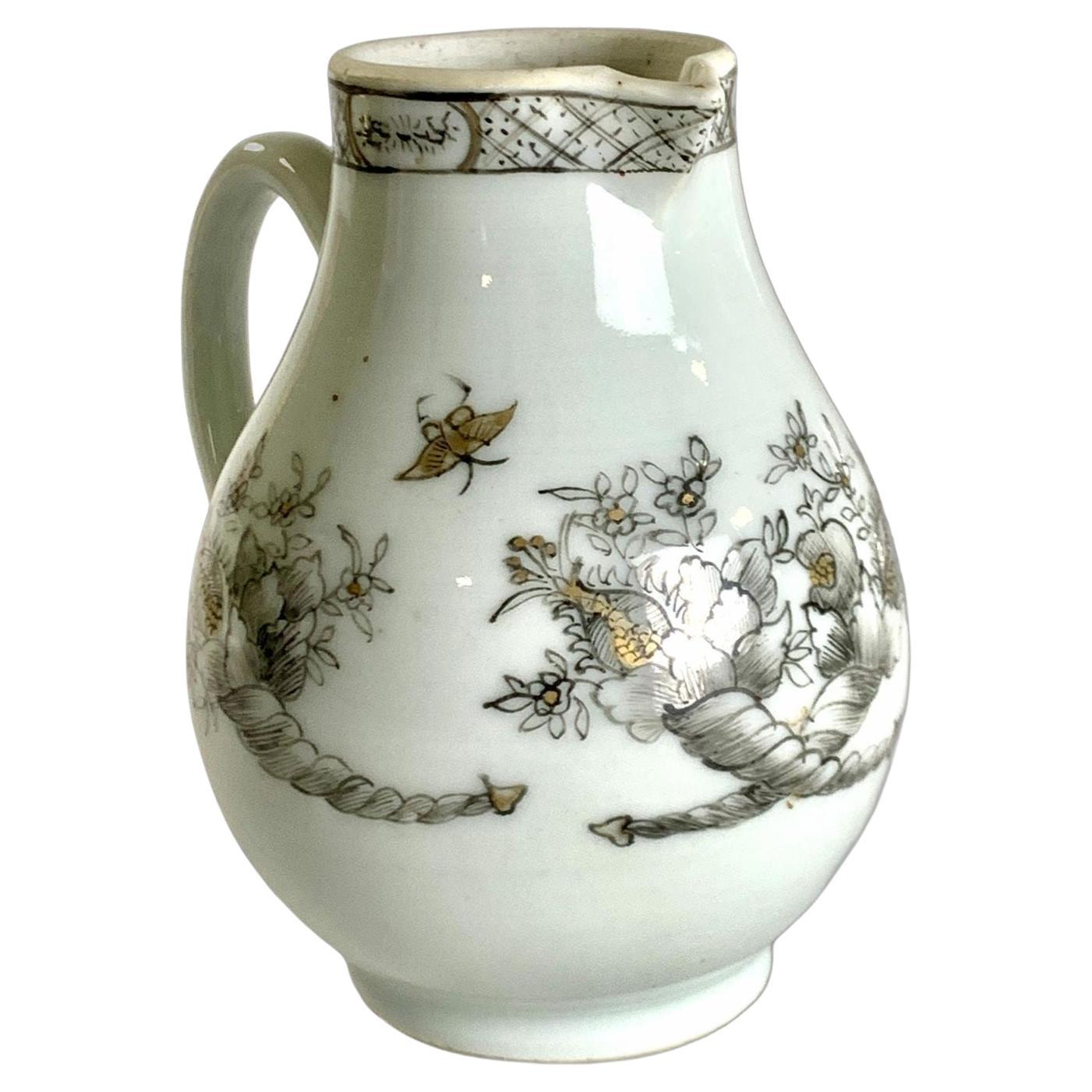 Antike chinesische Export-Porzellankanne, handbemalt in Grisaille, CIRCA 1770 im Angebot
