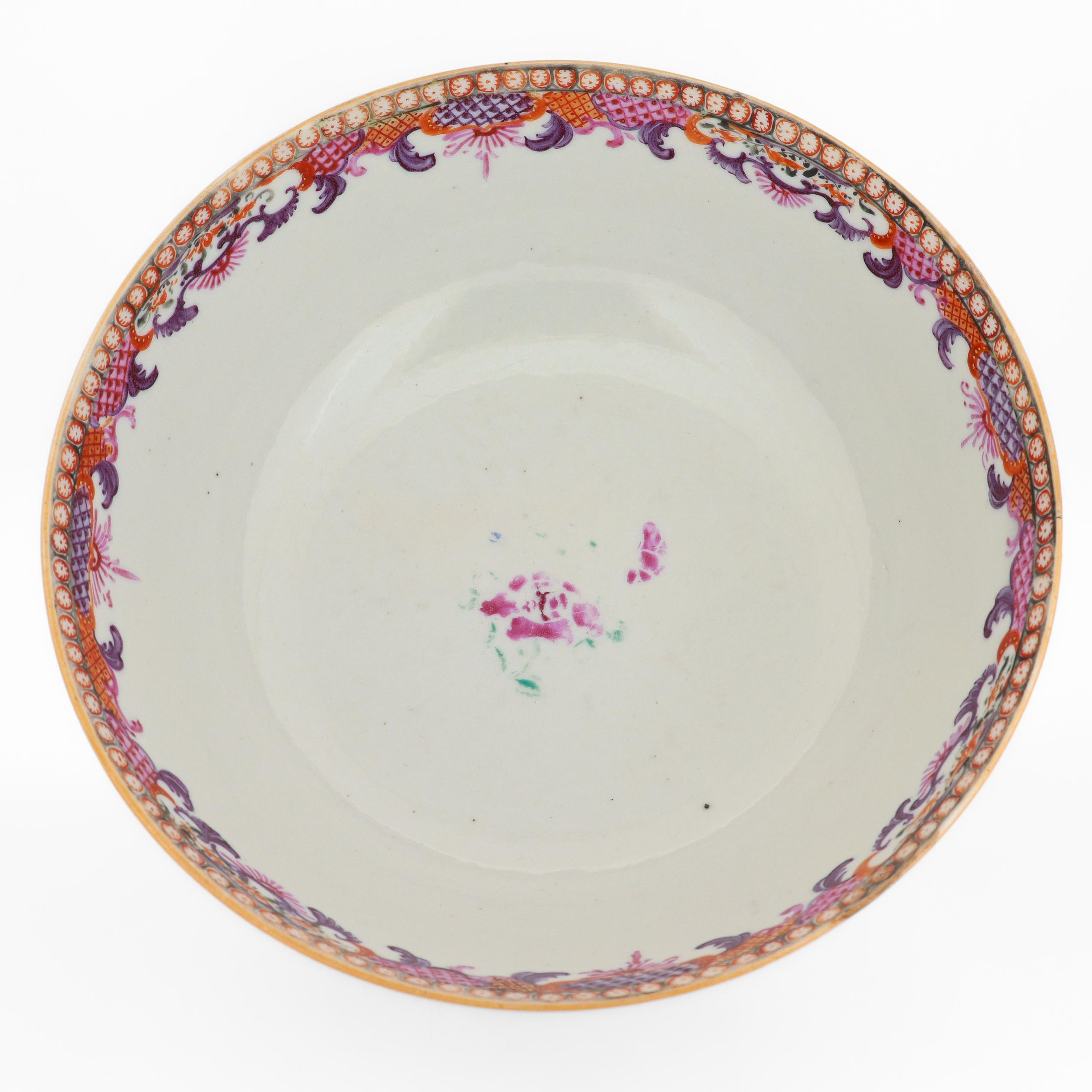 Antique Chinese Export Porcelain Rose Mandarin China Trade / Village Scene Bowl For Sale 8
