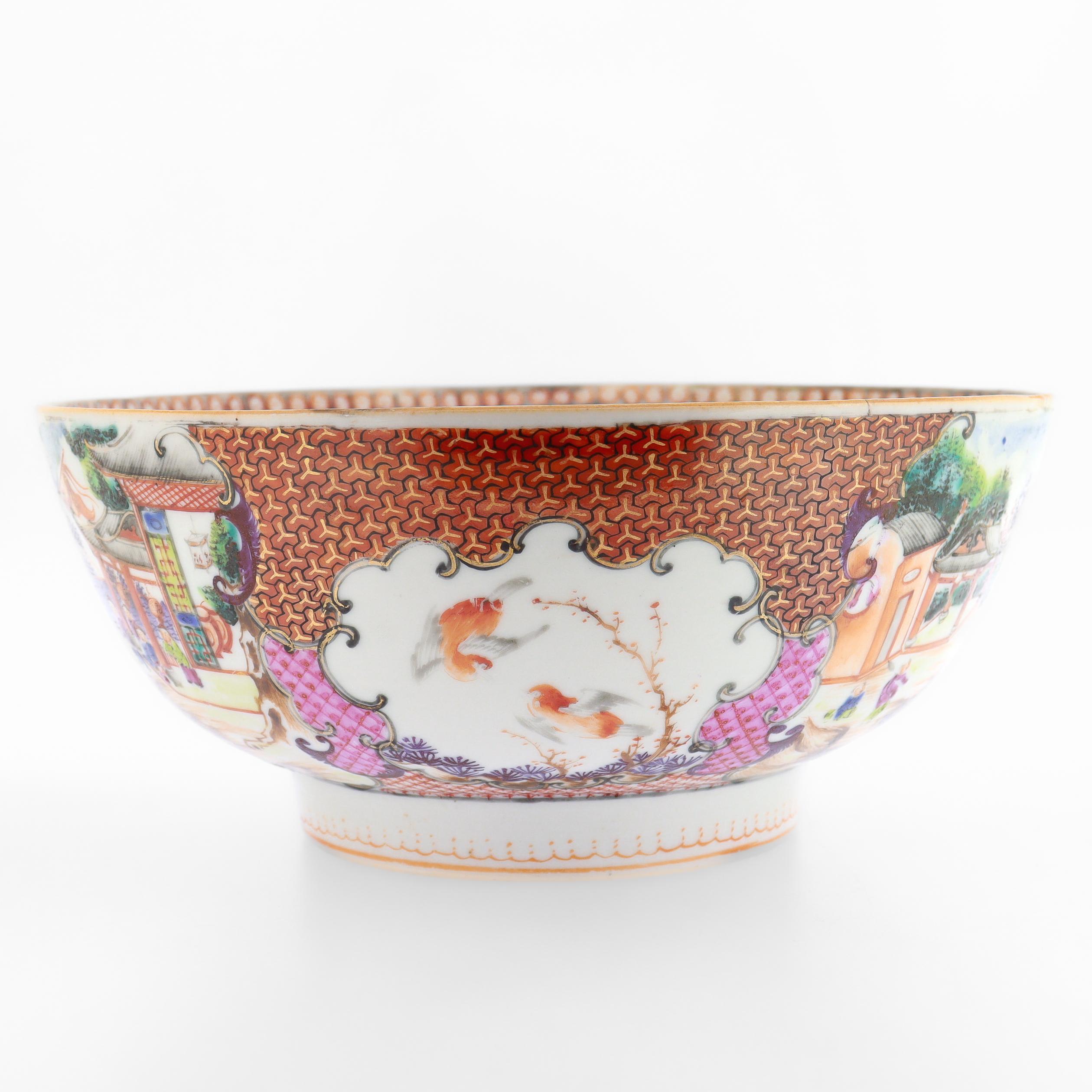 Antique Chinese Export Porcelain Rose Mandarin China Trade / Village Scene Bowl For Sale 3
