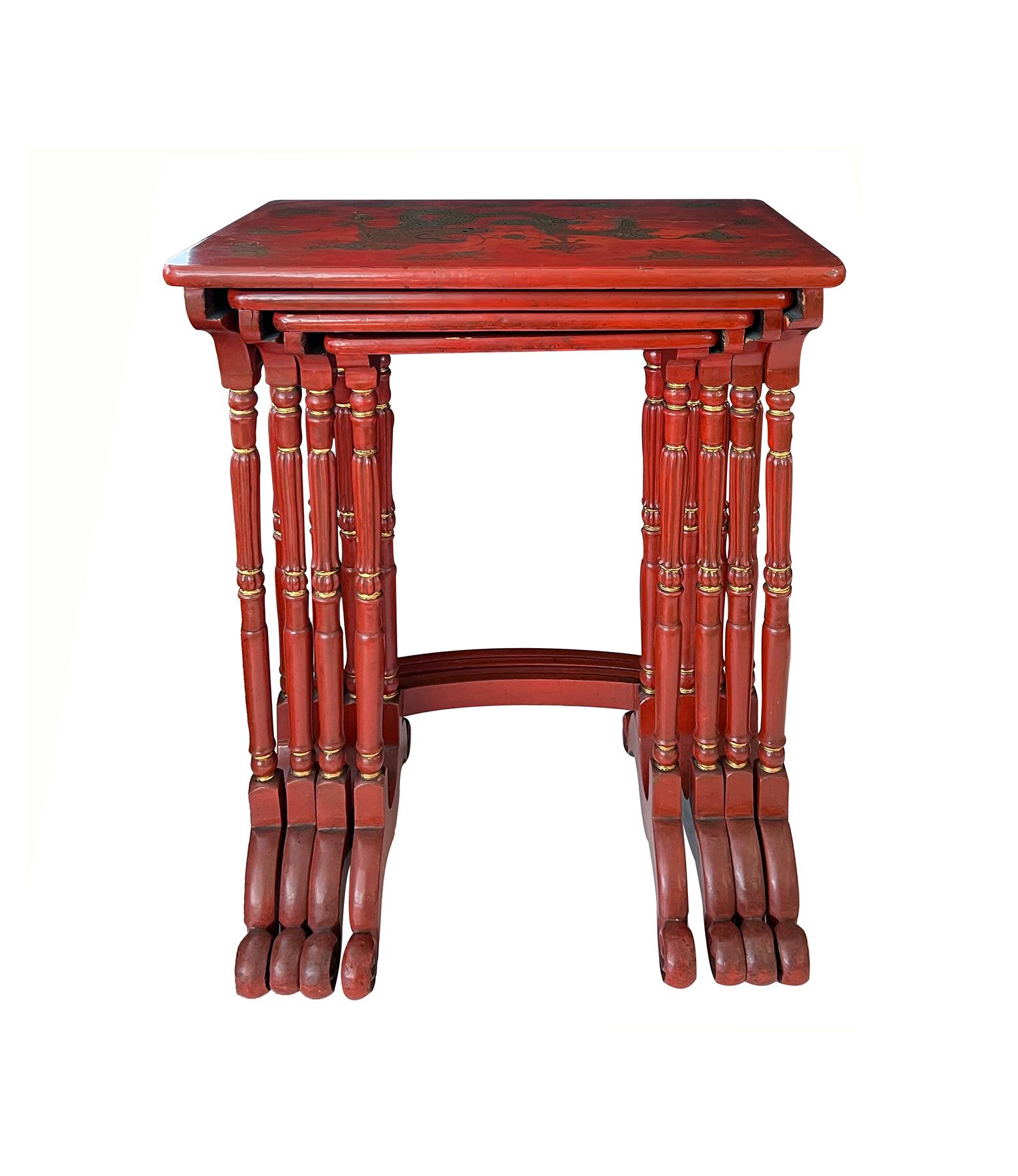 Lacquered Antique Chinese Export Red & Gilt Lacquer Quartetto Nesting Tables For Sale