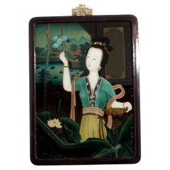 Peinture inversée d'exportation chinoise ancienne sur verre - Une femme au jardin
