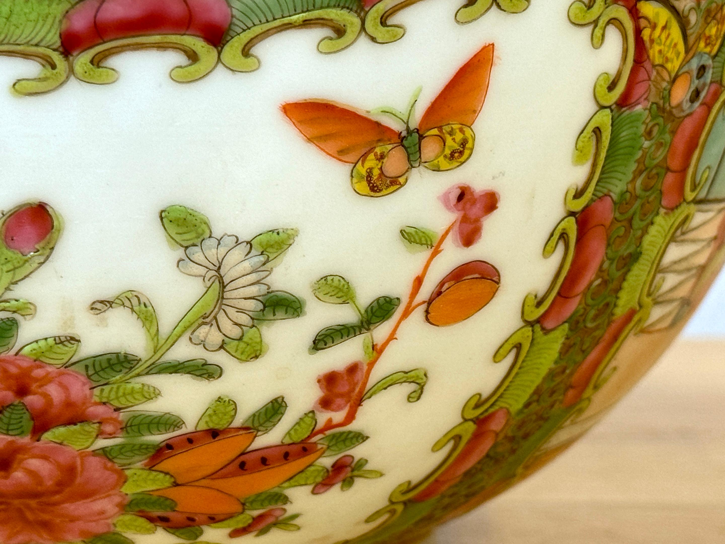 Antique Chinese Export Rose Medallion Cross Cut Corner Square Bowl For Sale 7