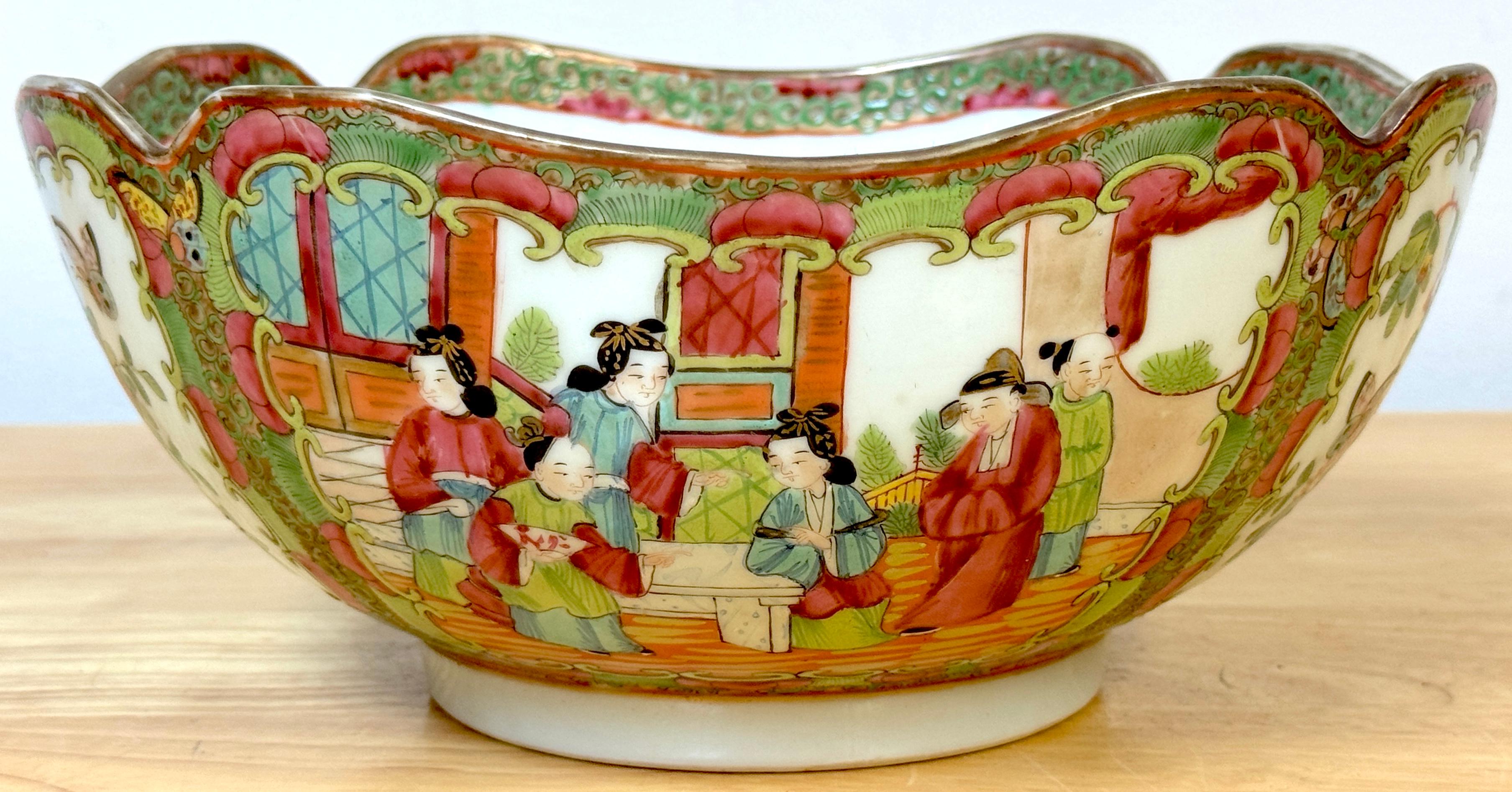 Antique Chinese Export Rose Medallion Cross Cut Corner Square Bowl 
China, 1900s

This antique Chinese Export Rose Medallion cross-cut corner square bowl, dating from the 1900s, is a rare and exquisite piece. Standing 4 inches high and measuring 10