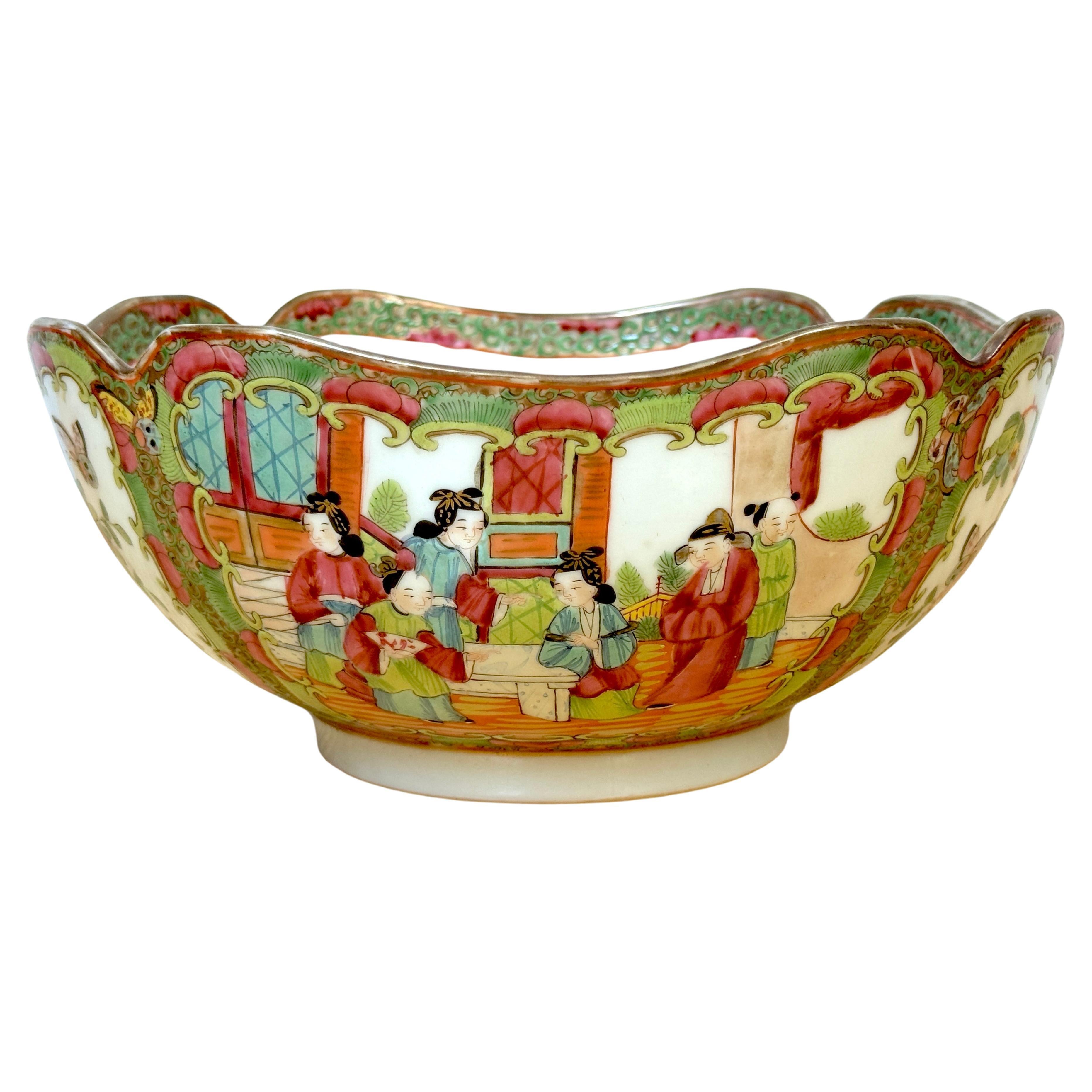 Antique Chinese Export Rose Medallion Cross Cut Corner Square Bowl For Sale