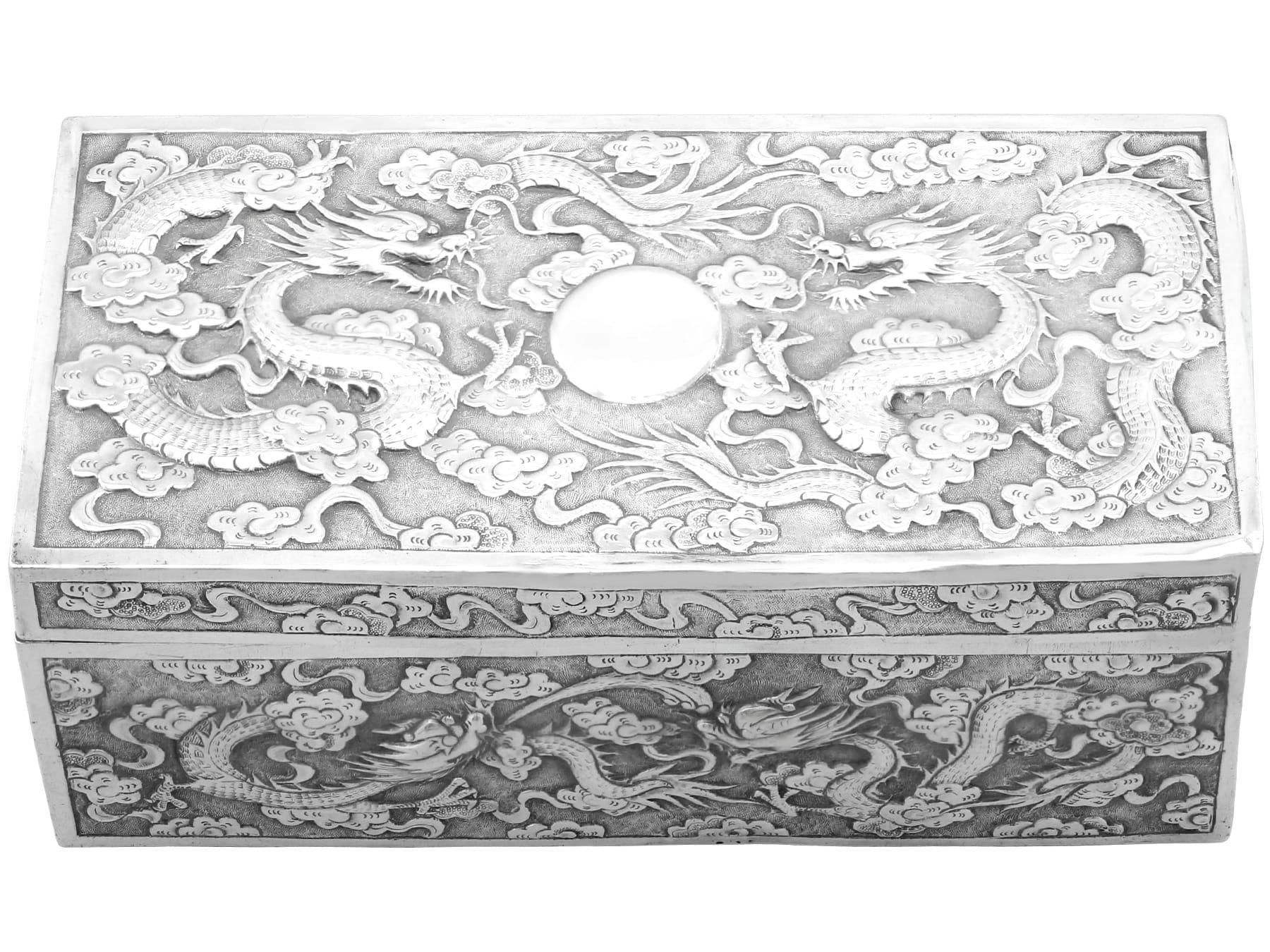 Antike chinesische Export Silber Box CIRCA 1880 im Angebot 2