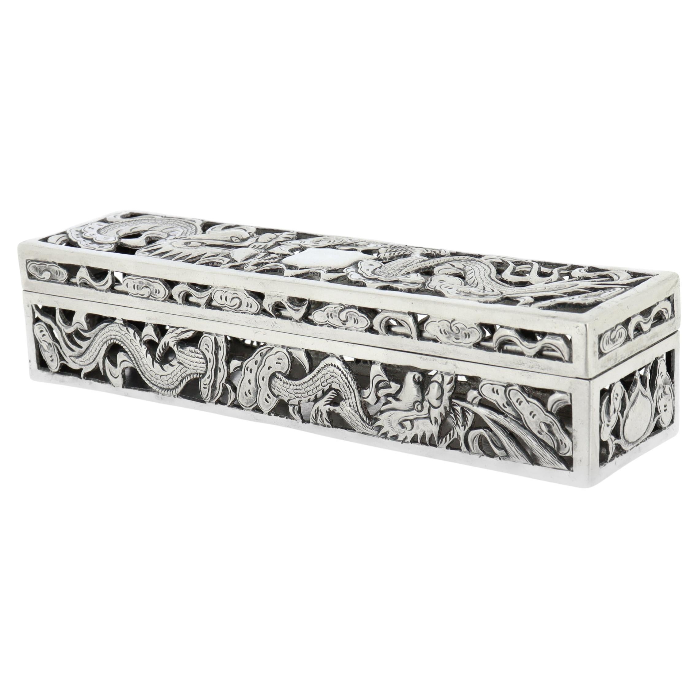 Antike chinesische Export Silber Cricket Box von Cum Wo