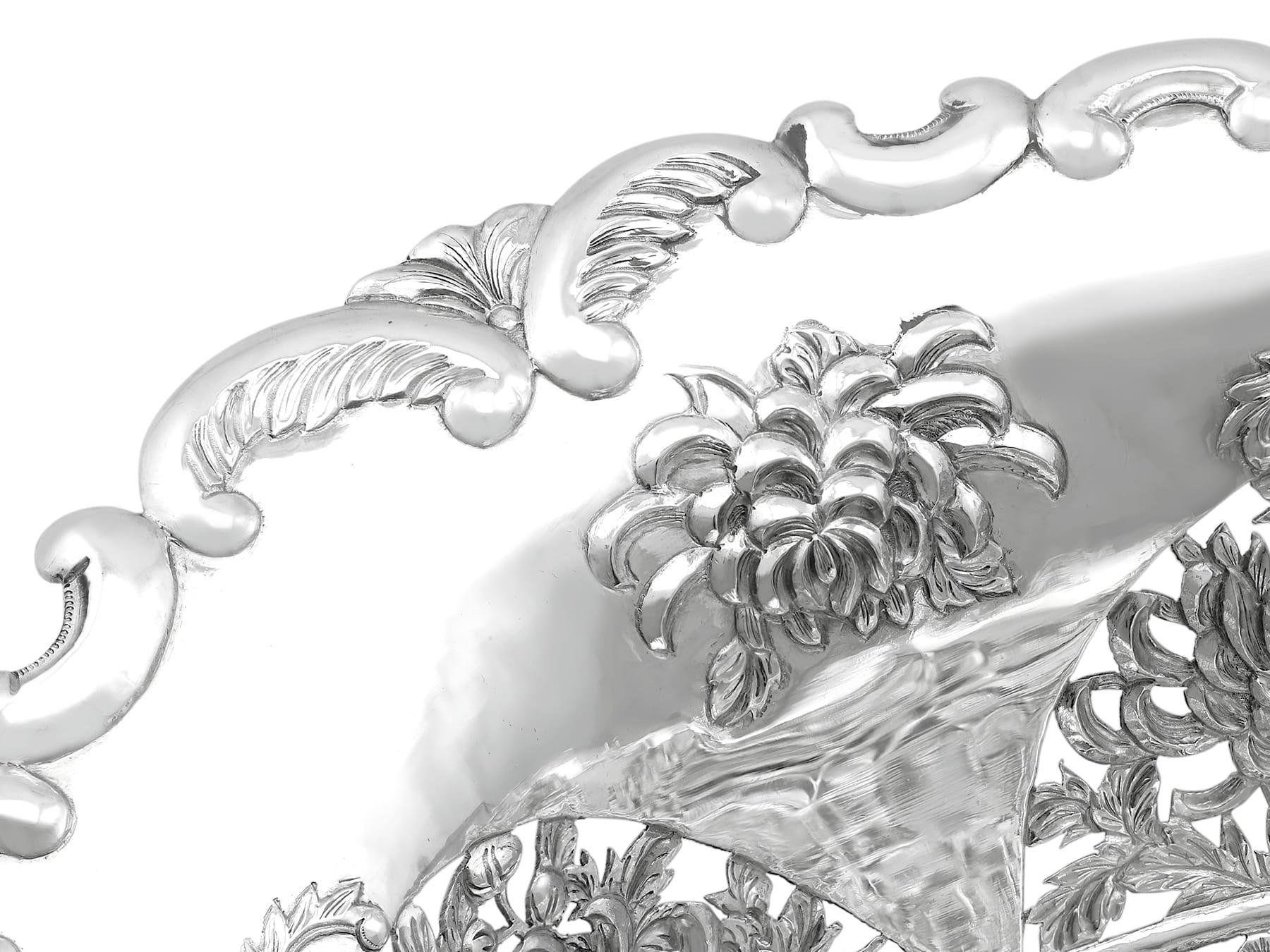 Antique Chinese Export Silver Dish Circa 1900 For Sale 5