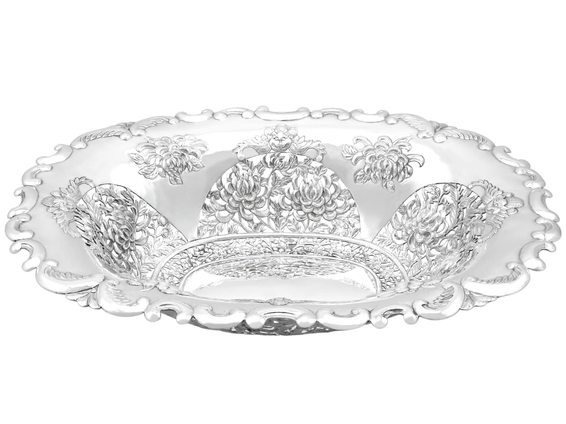 Antique Chinese Export Silver Dish Circa 1900 For Sale