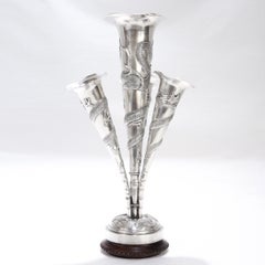 Antico vaso da fiori d'esportazione cinese Dragon Epergne d'argento di Kwan Wo