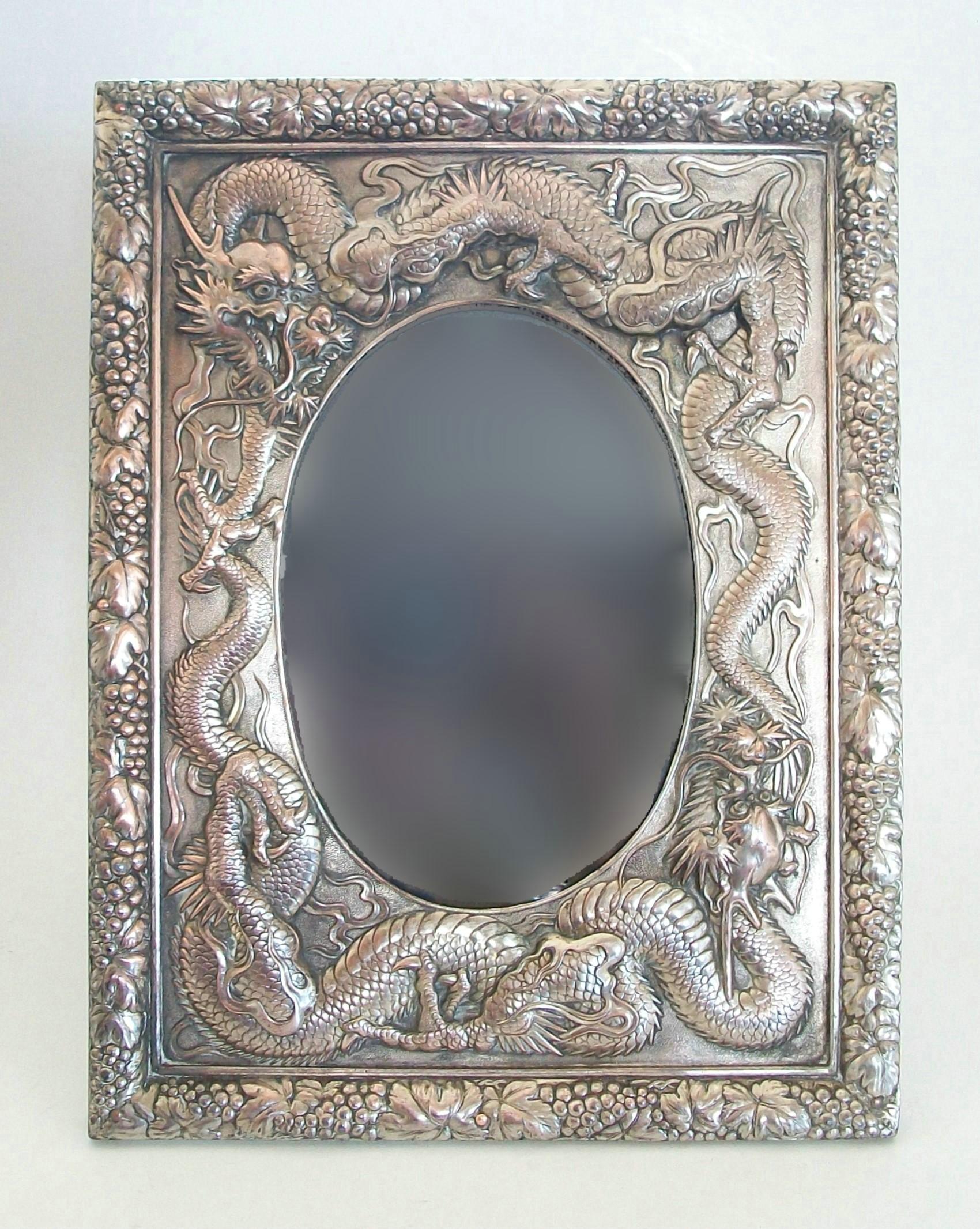 Antique Chinese Export Silver Repoussé Photo Frame, Early 20th Century 3