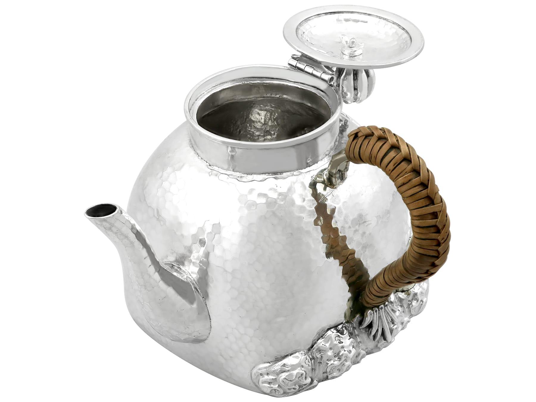 Antike chinesische Export Silber Drei Pieces Tee-Service CIRCA 1930 im Angebot 2