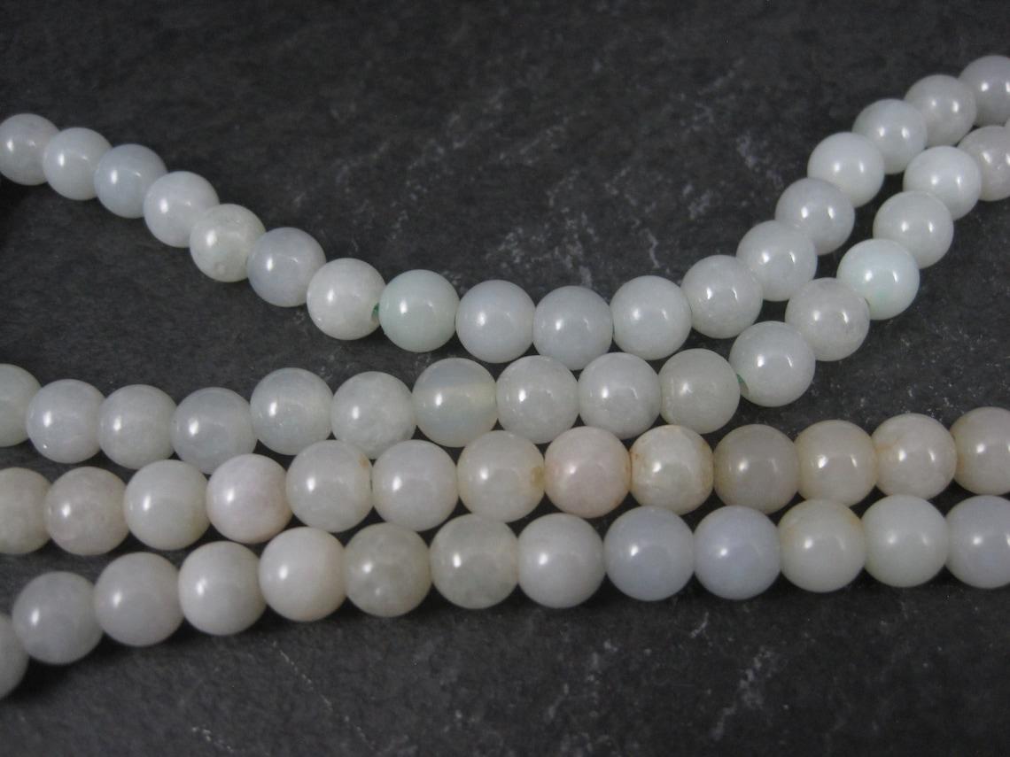 Antique Chinese Export White Jade Necklace 25 Inches For Sale 1