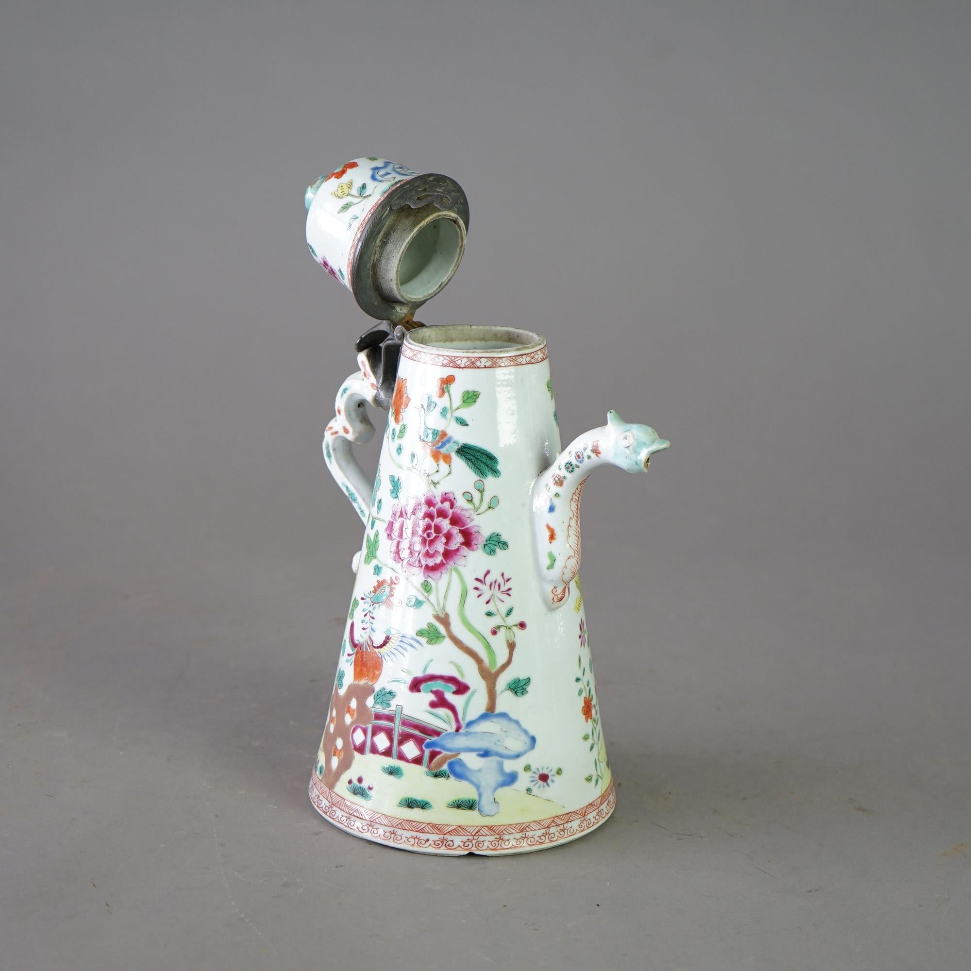 Antique Chinese Famille Rose Hand Painted & Gilt Porcelain Tea Pot 18th-19thC In Good Condition In Big Flats, NY