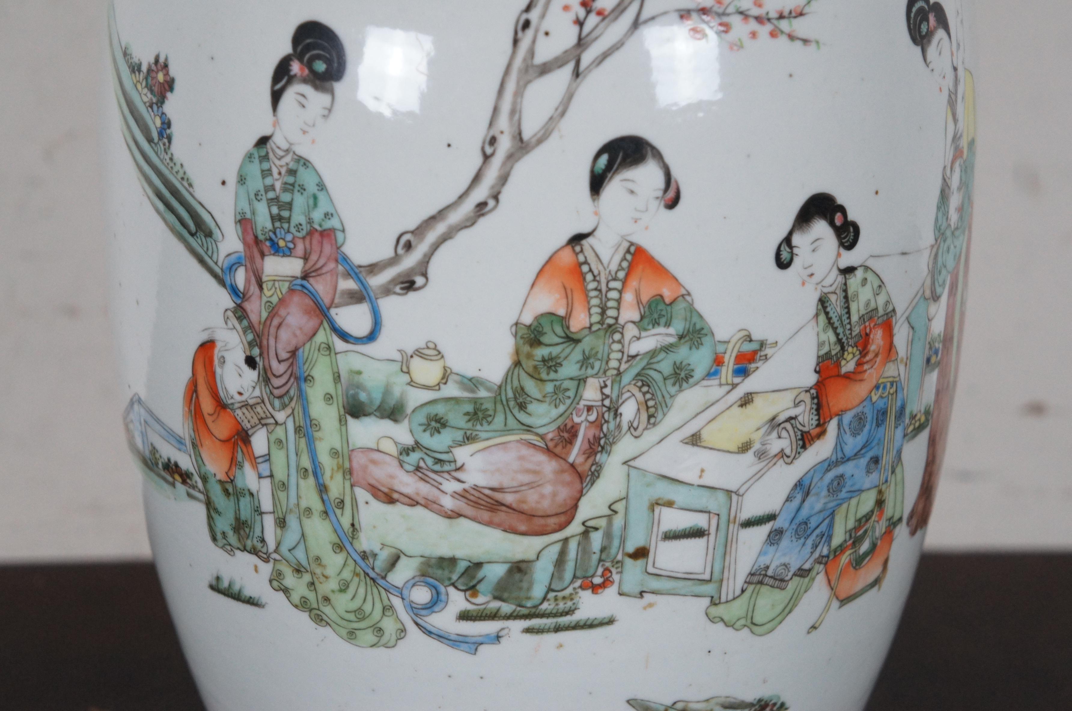 Antike chinesische Famille-Rose-Stehlampe-Urne aus polychromem Porzellan mit Kalligrafie im Angebot 6