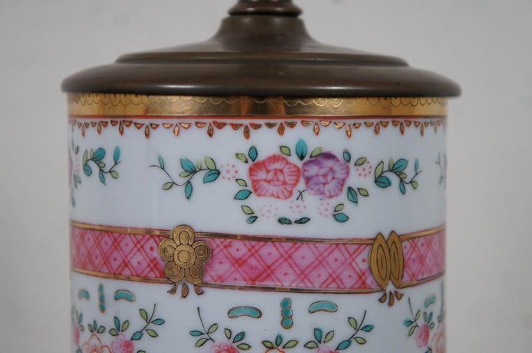 Antique Chinese Famille Rose Porcelain Cylindrical Table Lamp Wood Base 19