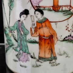 Antique Chinese Famille Rose Porcelain Mug Cup Marked and Signed, 19th Century