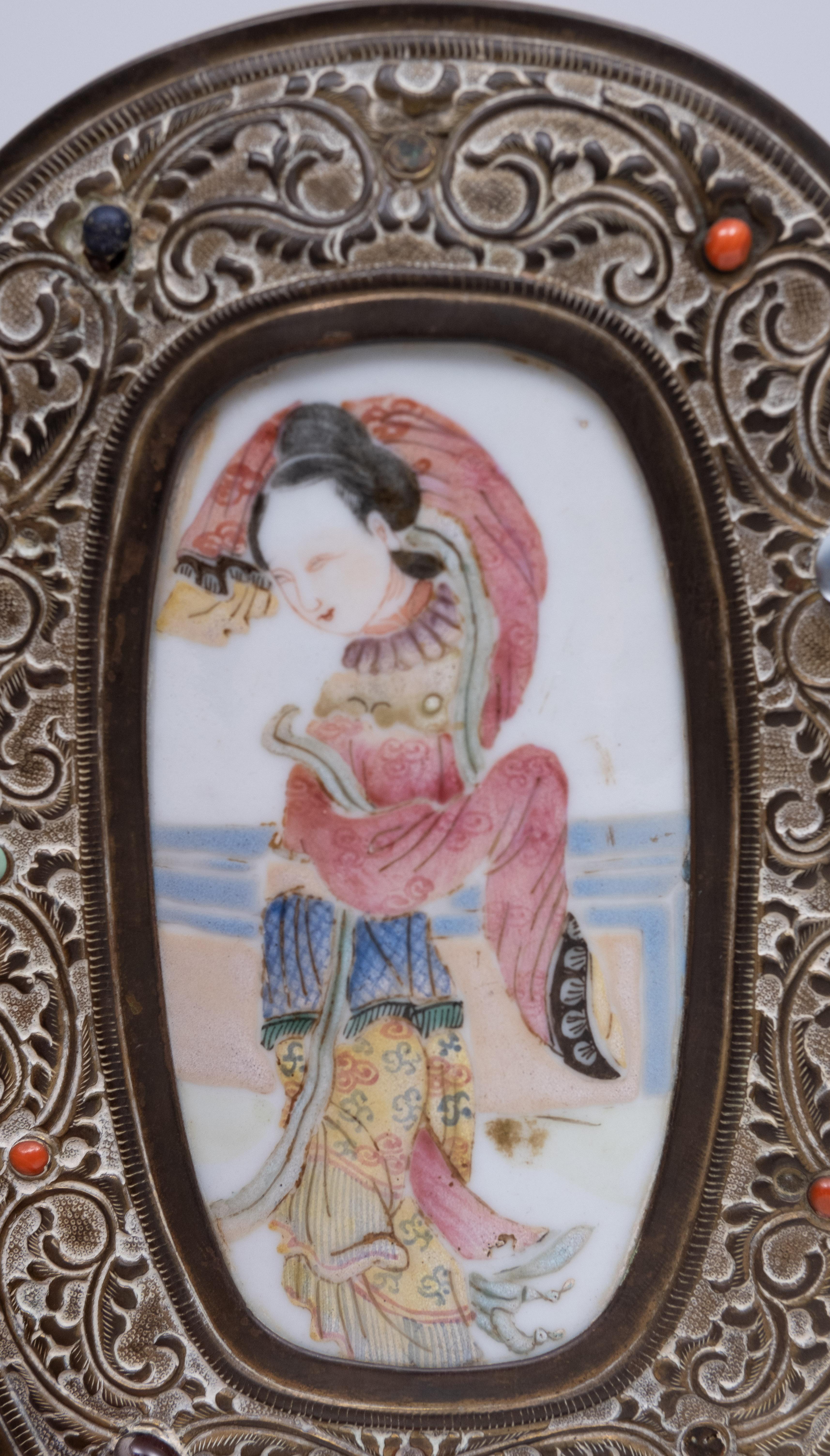 Chinois Antique Chinese Family Rose Porcelain Brass Book ends en vente