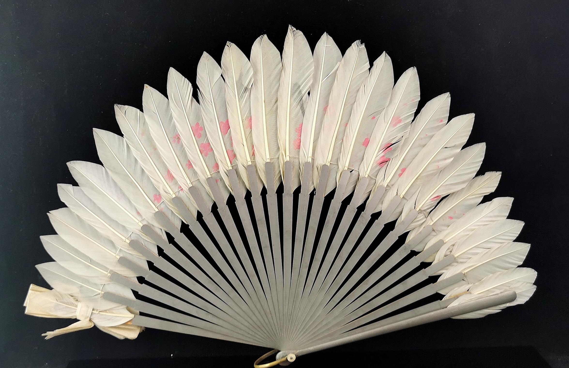 Antique Chinese feather hand fan, Birds and Blossom  5