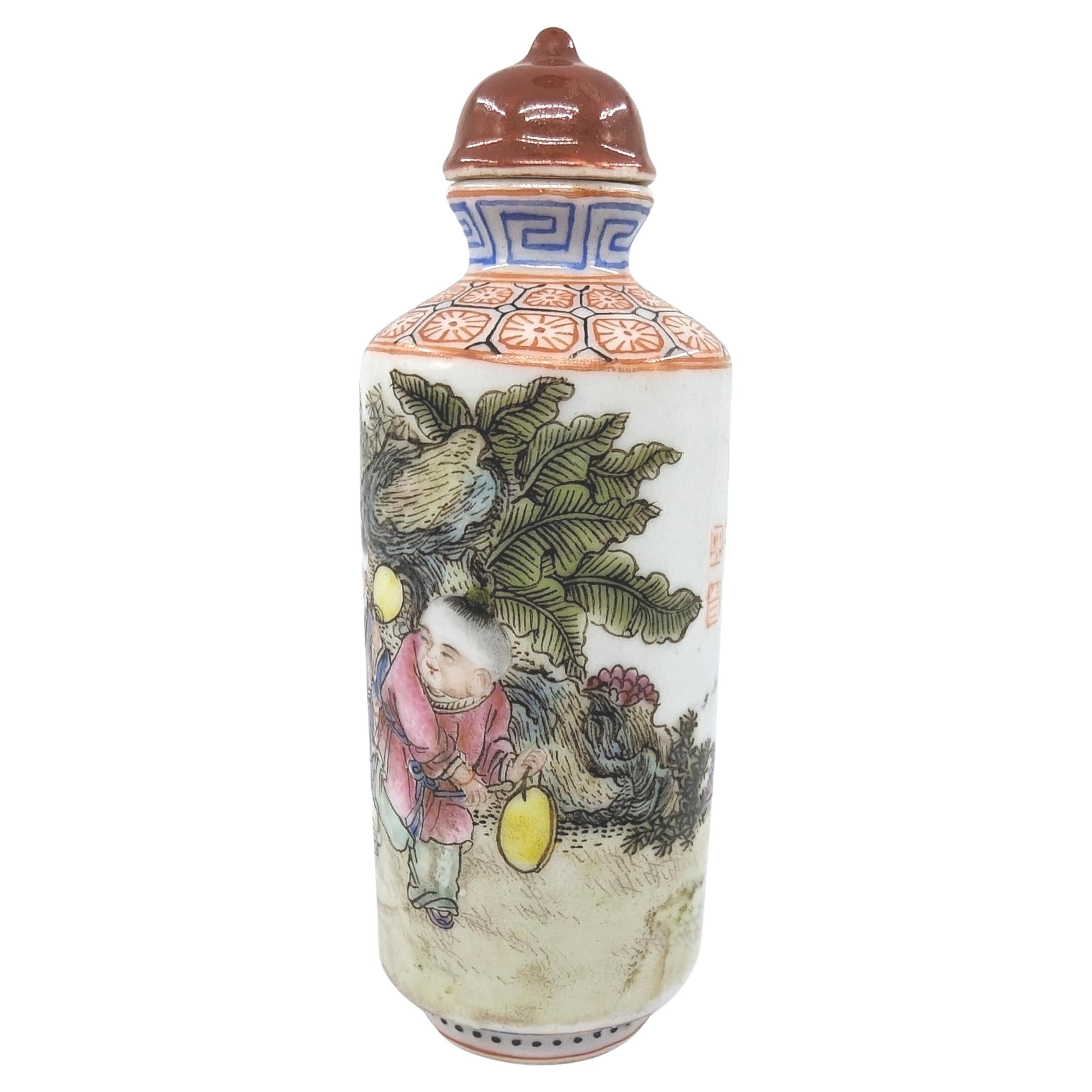 Antique Chinese Fencai Famille Rose Snuff Bottle Boys 19c Qing Guangxu Mark In Good Condition For Sale In Richmond, CA