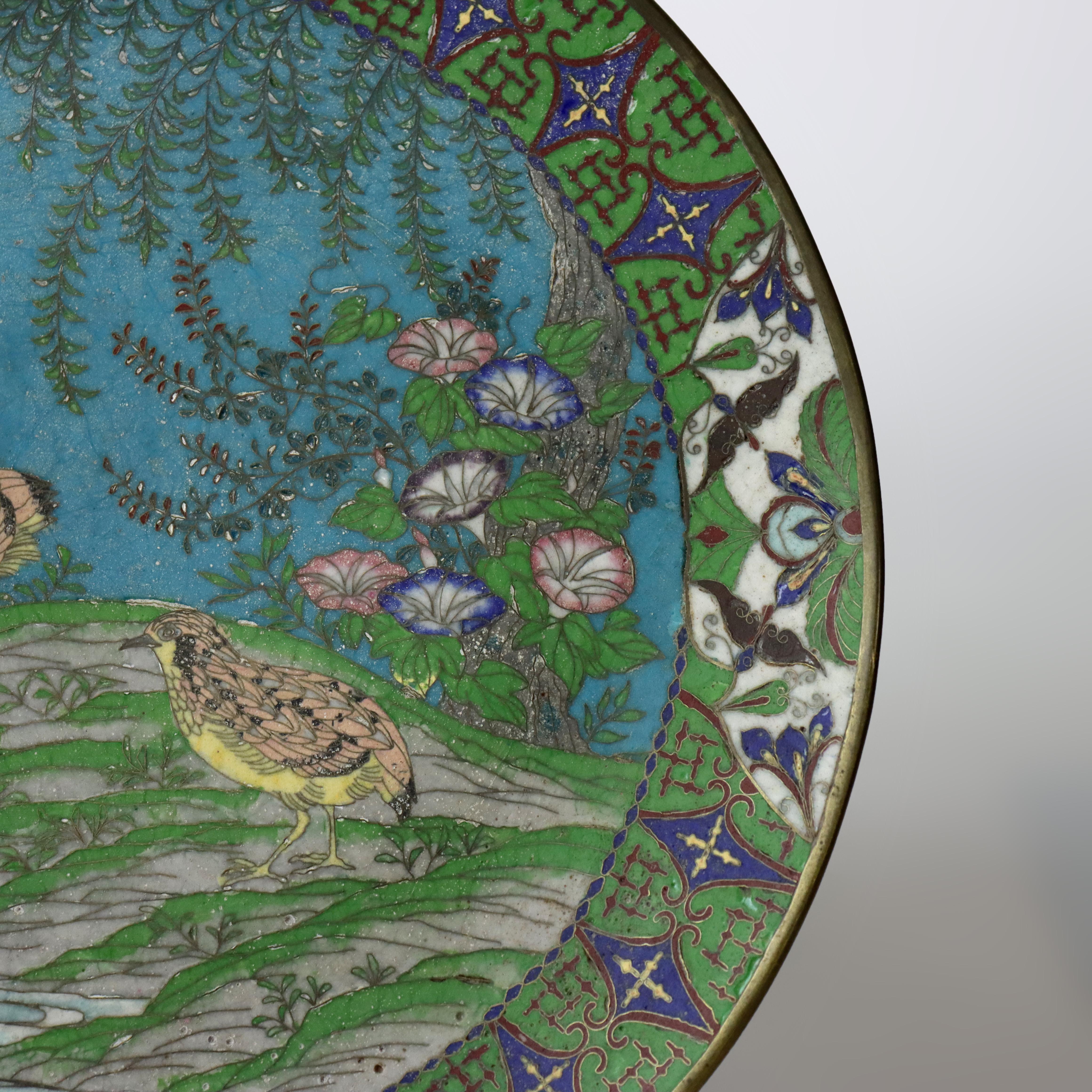 Antike chinesische Figural Vogel & Floral Cloisonne emailliert Charger C1920 im Zustand „Gut“ im Angebot in Big Flats, NY