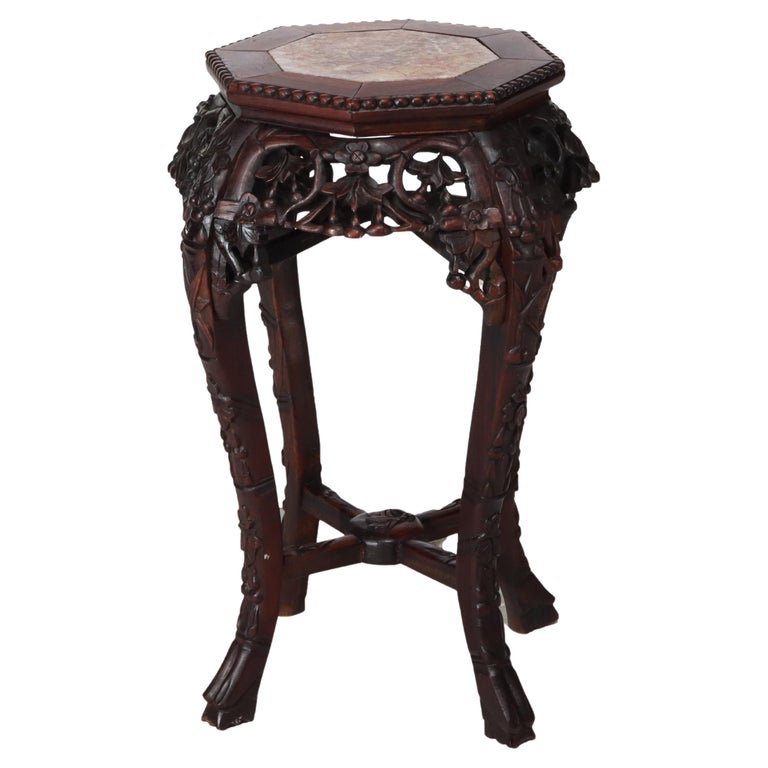 Support de piédestal italien vintage en travertin En vente sur