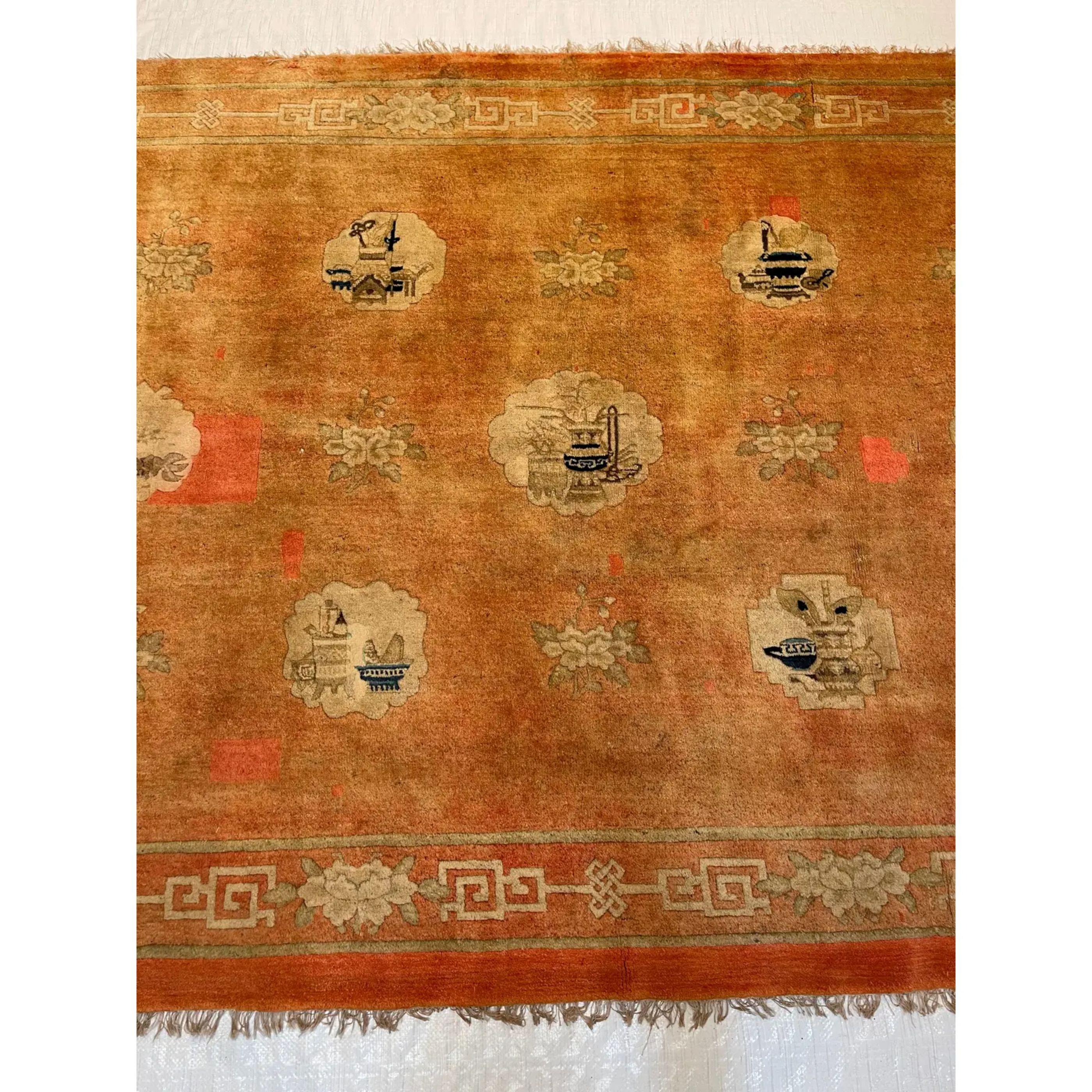 Antiker chinesischer Teppich im floralen Design - 5'4'' X 7'11'' (Empire) im Angebot