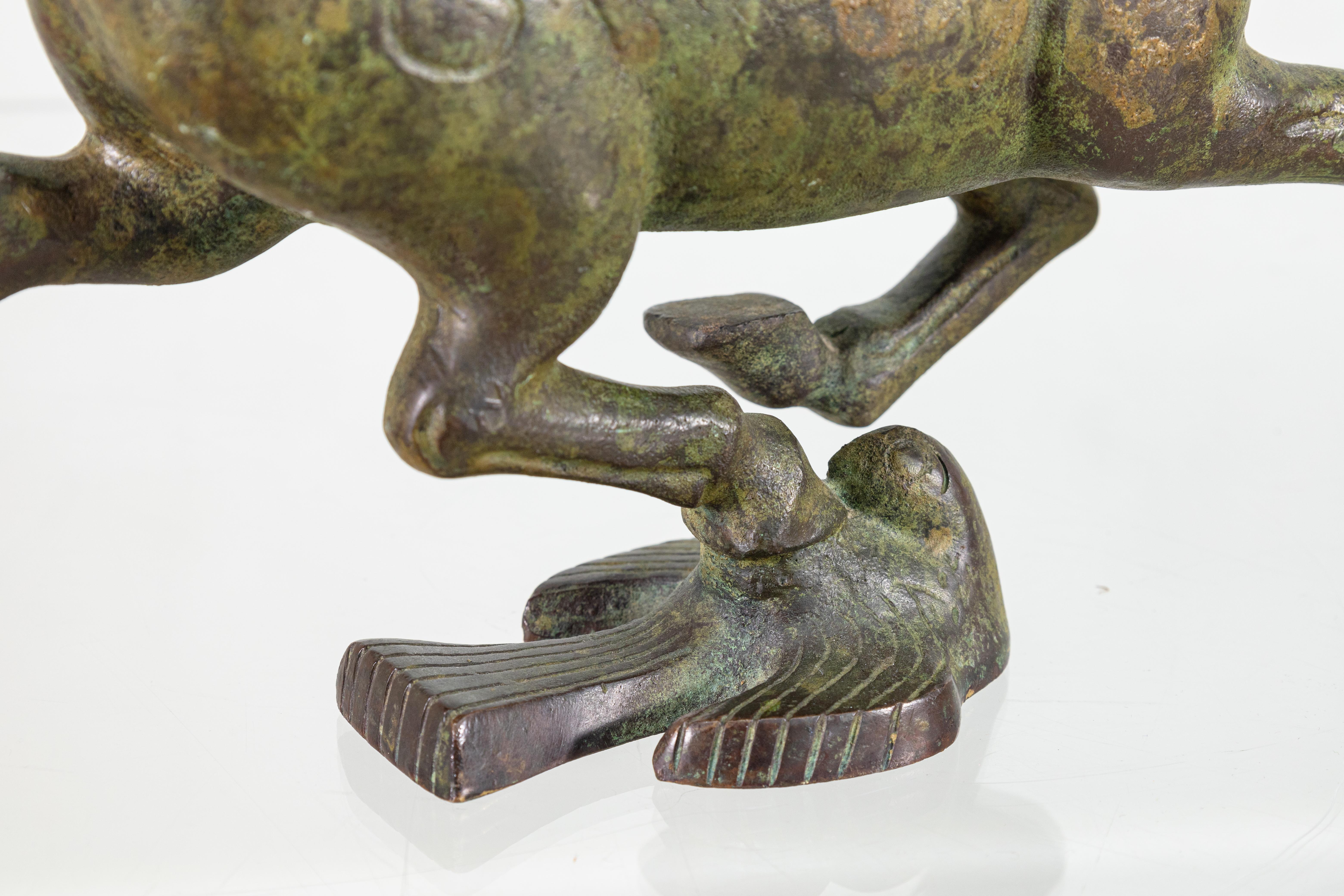 Antique Chinese Flying Horse of Gansu Green Patinated Cast Bronze Statue 1