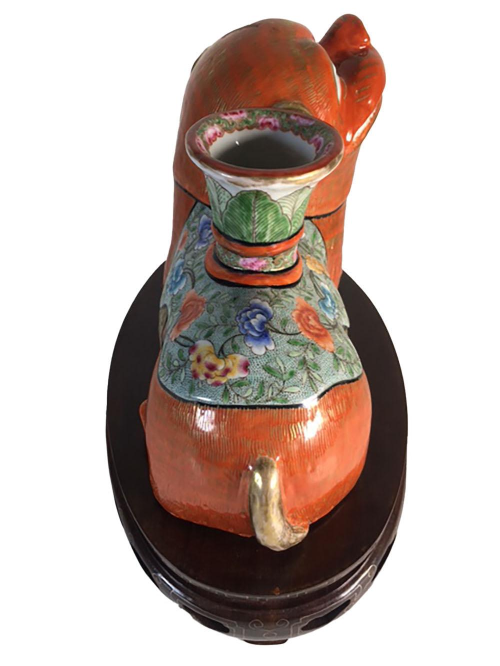Antique Chinese Foo Dog Candle Holder In Good Condition For Sale In Dallas, TX
