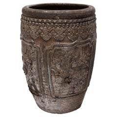 Jarre chinoise ancienne à relief représentant quatre fleurs, XIXe siècle