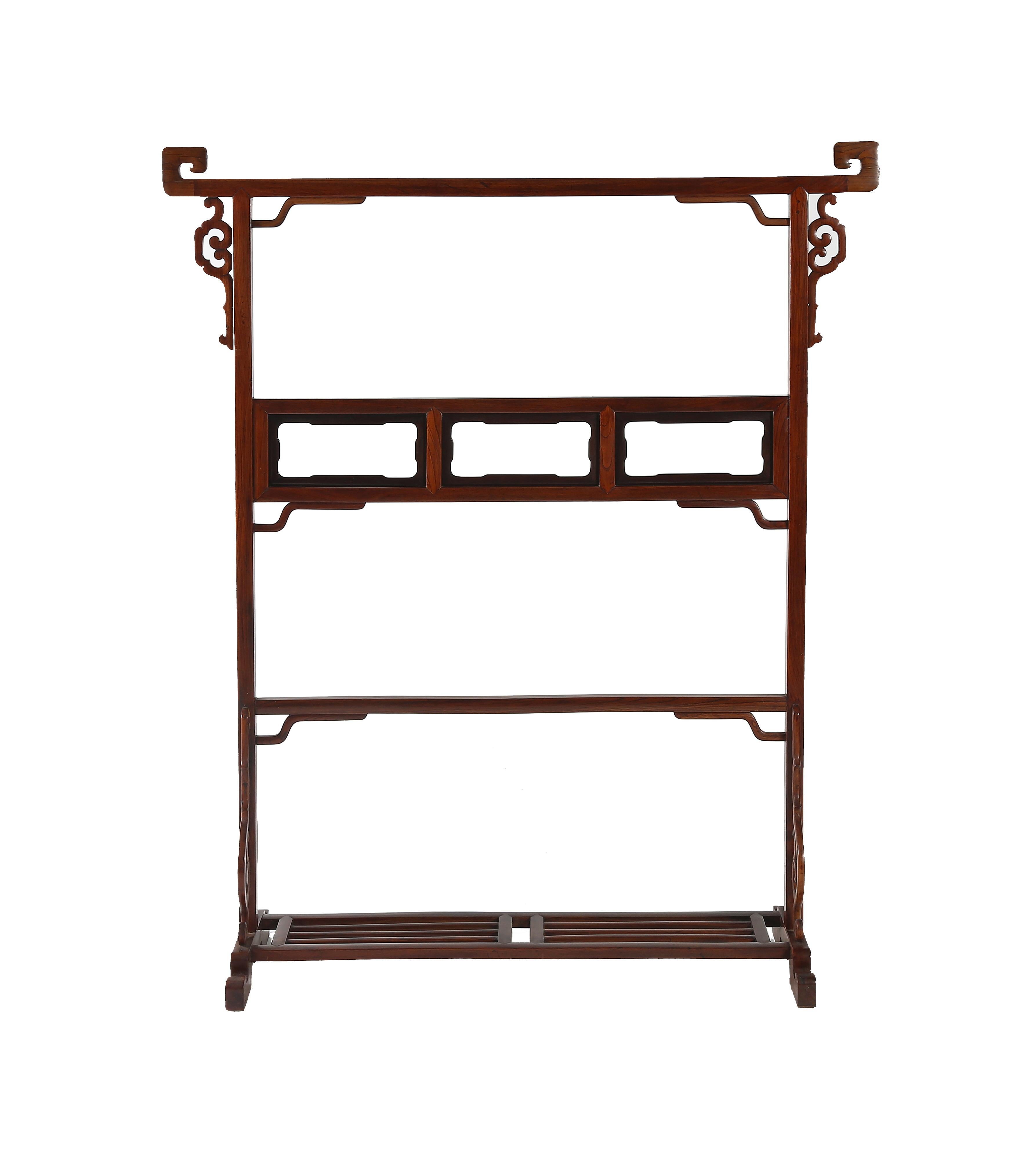 Ming Antique Chinese garment rack textile hangers For Sale