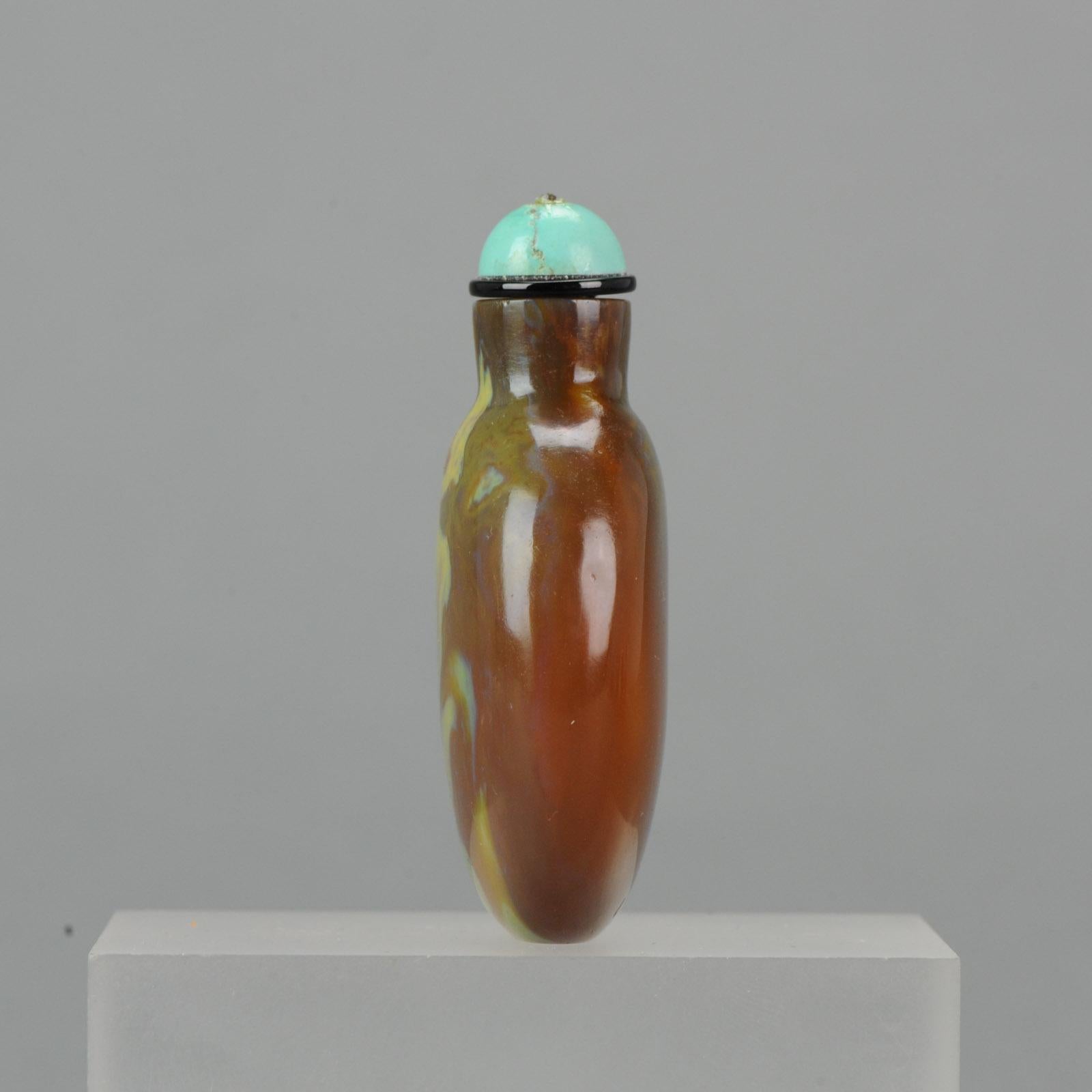Antique Chinese Glass Snuff Bottle Immitating Gemstone Qing Dynasty, 18th C In Good Condition For Sale In Amsterdam, Noord Holland