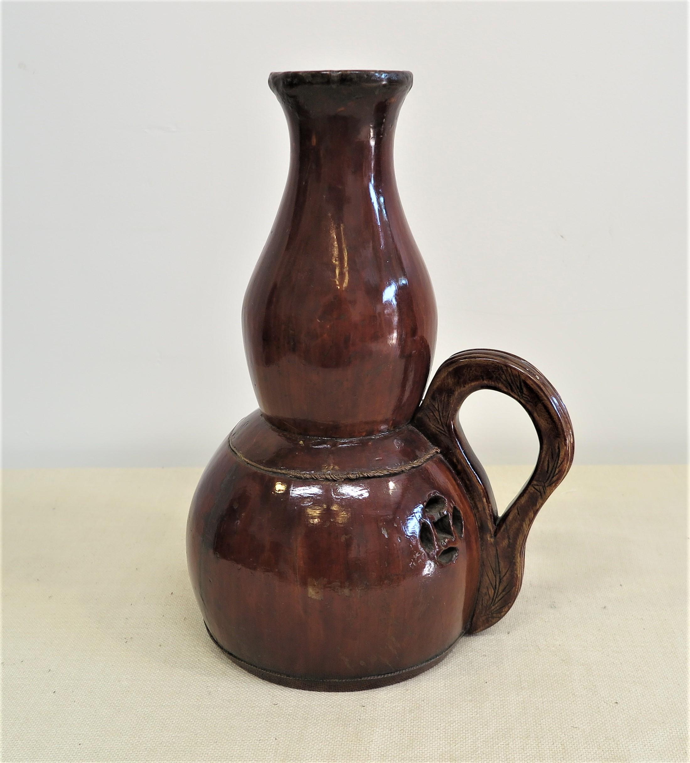 Antike chinesische Kalebasse Holzflasche  (Spätes 19. Jahrhundert) im Angebot
