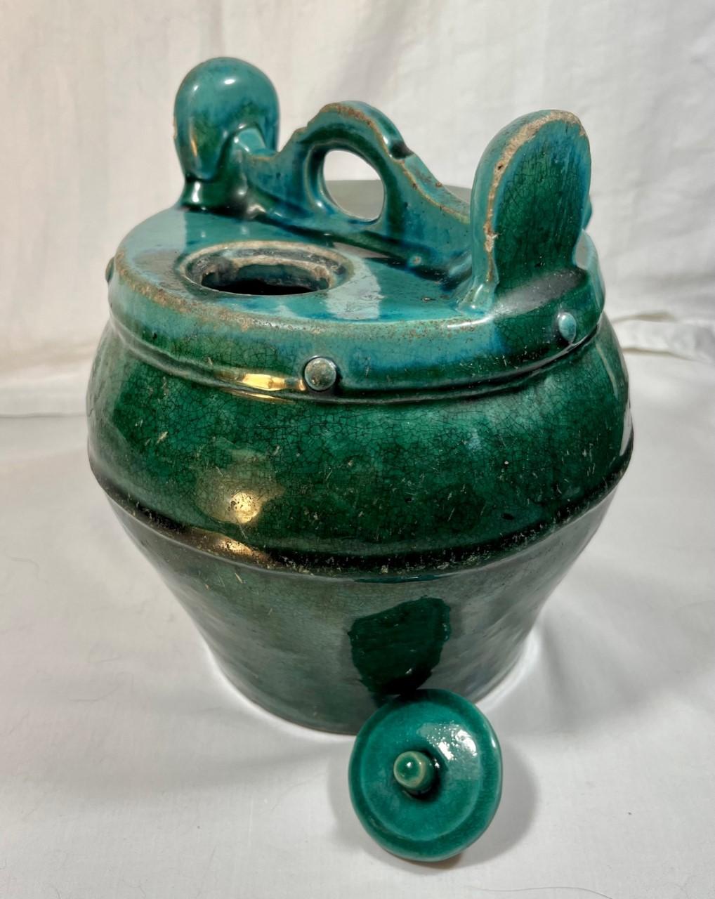 Antike chinesische grüne-blaue Shiwan-Keramik-Teekanne im Angebot 1
