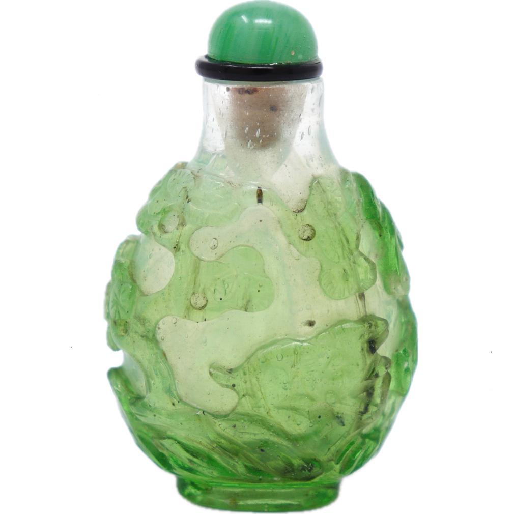 Qing Antique Chinese Green-on-Green Overlay Glass Snuff Bottle For Sale